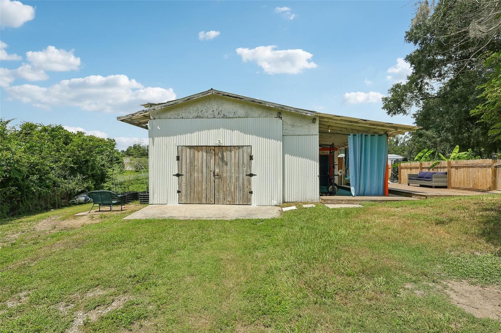 Single Family Residence at 8904 CLAYTON LN, LAKELAND, photo 32 of 42