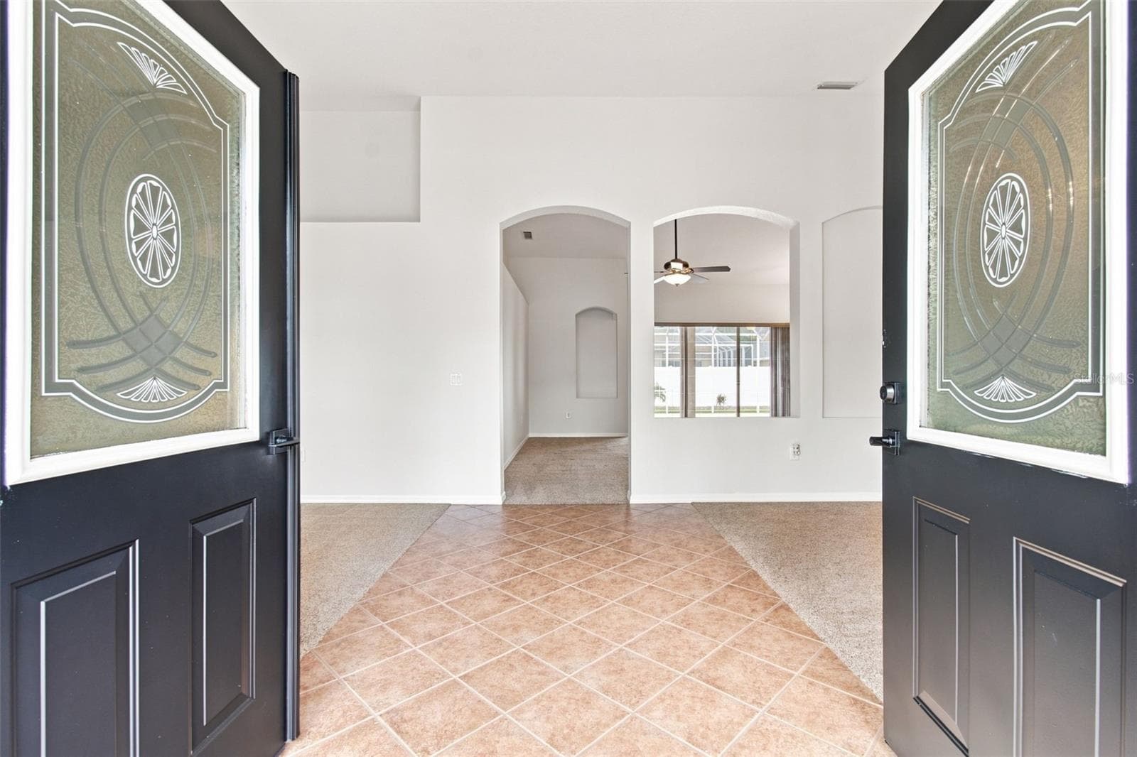 Single Family Residence at 10260 SHADOW BRANCH DR, TAMPA, photo 2 of 51