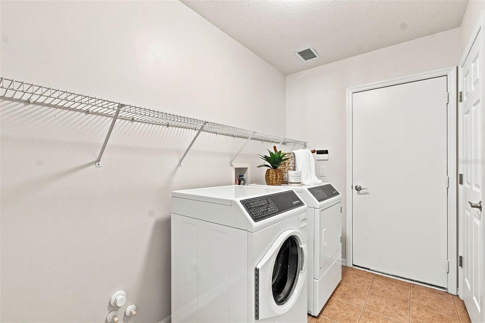 Single Family Residence at 10260 SHADOW BRANCH DR, TAMPA, photo 24 of 51