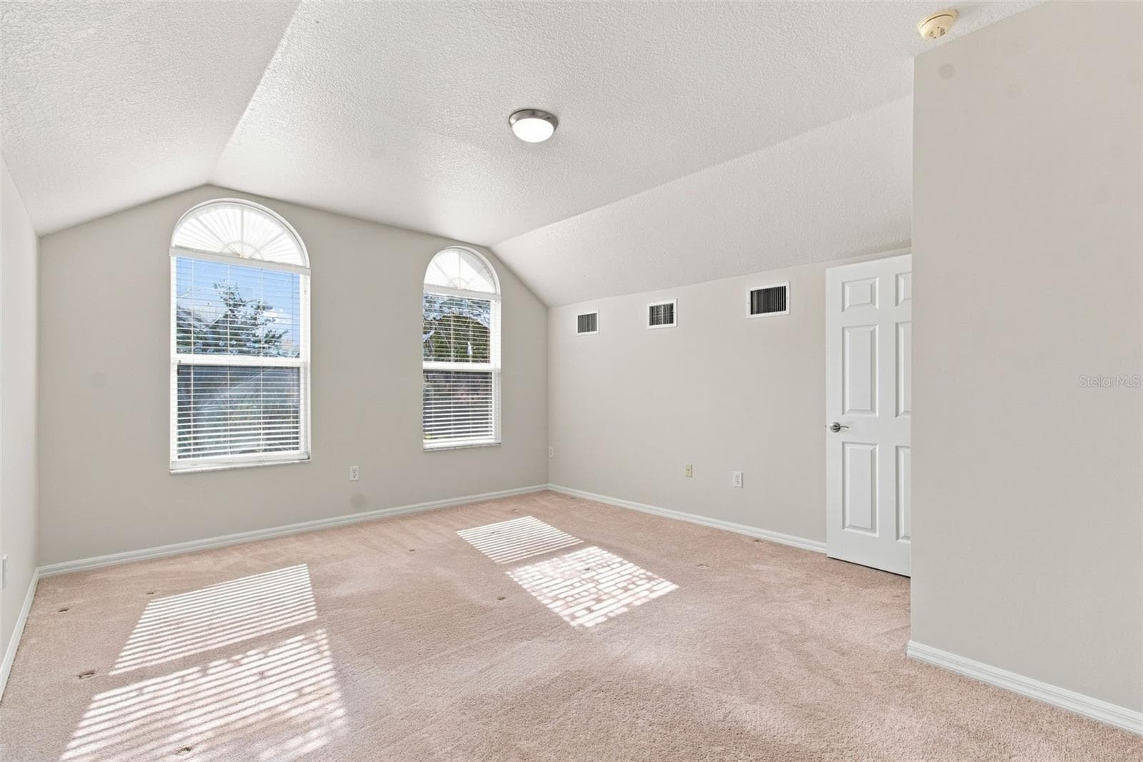 Single Family Residence at 10260 SHADOW BRANCH DR, TAMPA, photo 32 of 51