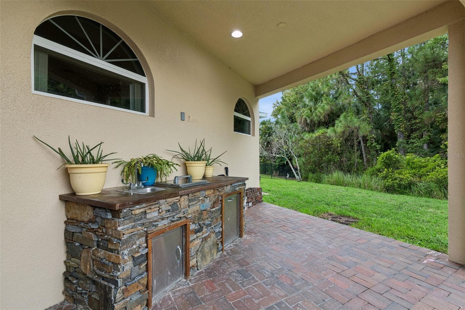 Patio - 2436 FAWNLAKE TRL, ORLANDO