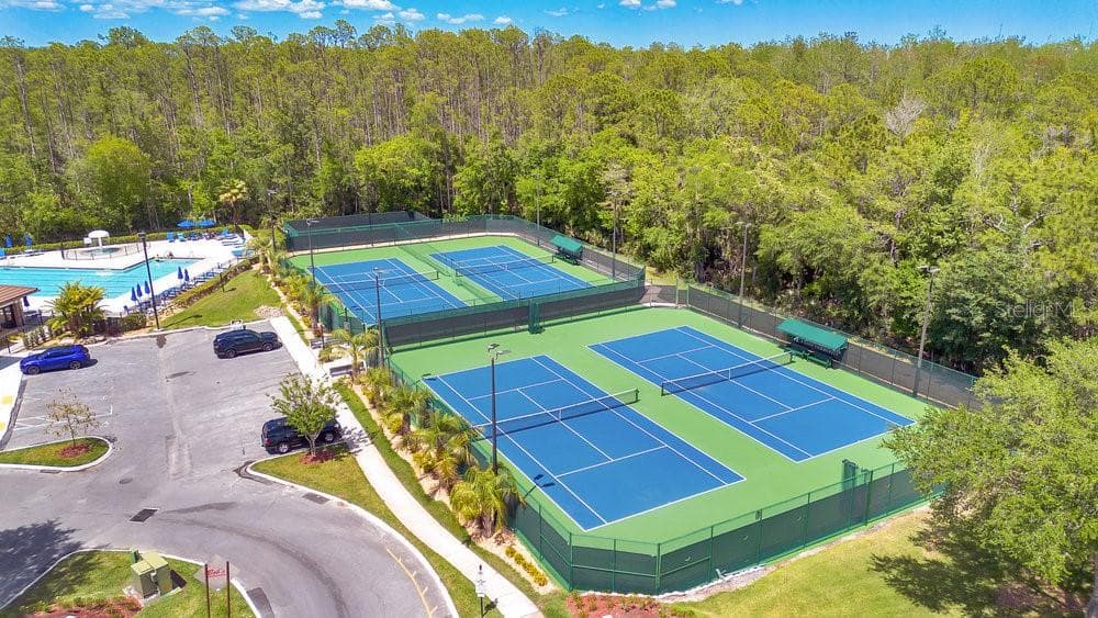 Community Courts - 2436 FAWNLAKE TRL, ORLANDO