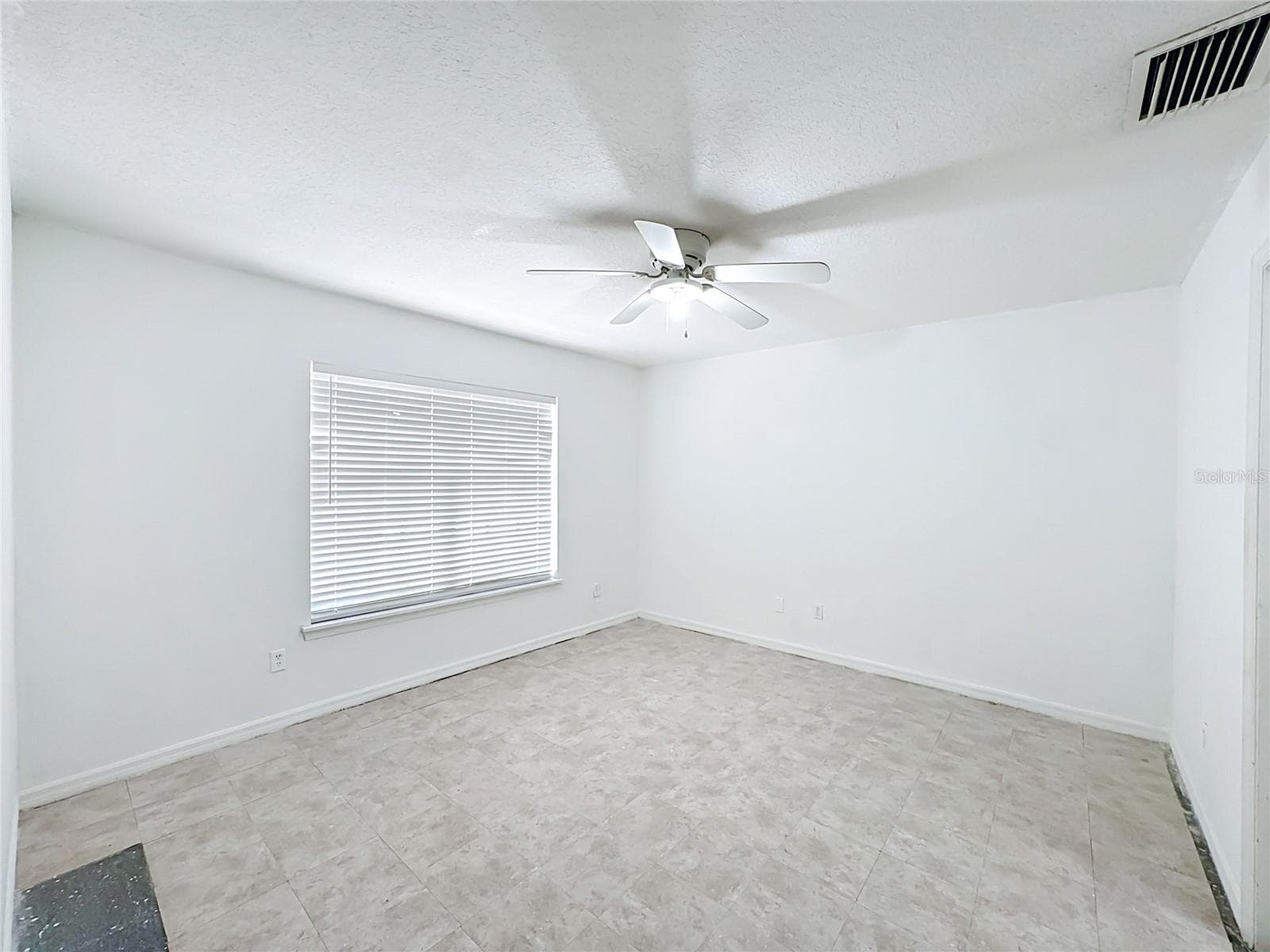 Single Family Residence at 1126 15TH AVE SW, VERO BEACH, photo 20 of 40
