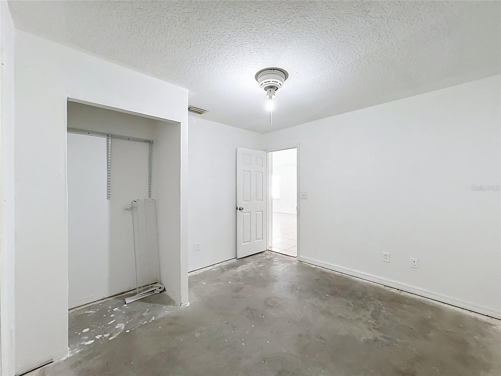 Single Family Residence at 1126 15TH AVE SW, VERO BEACH, photo 24 of 40