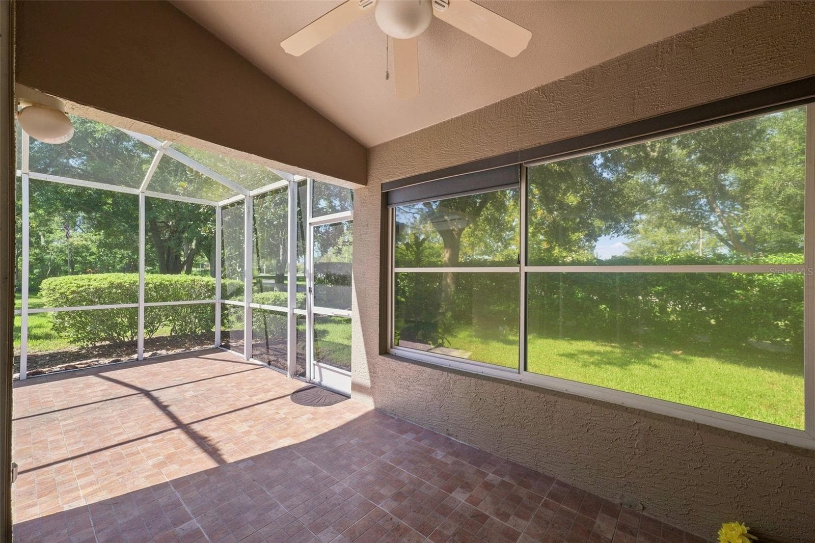 Screened Patio - 18420 FAIRWAY GREEN DR, HUDSON