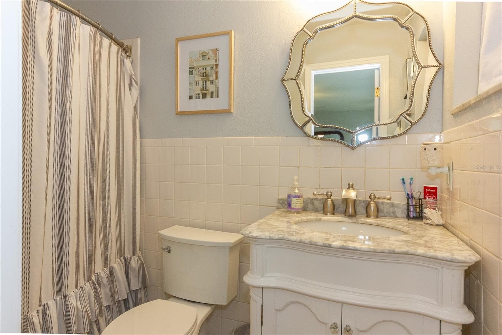 Primary bathroom, updated - 12231 KELLY LN, THONOTOSASSA