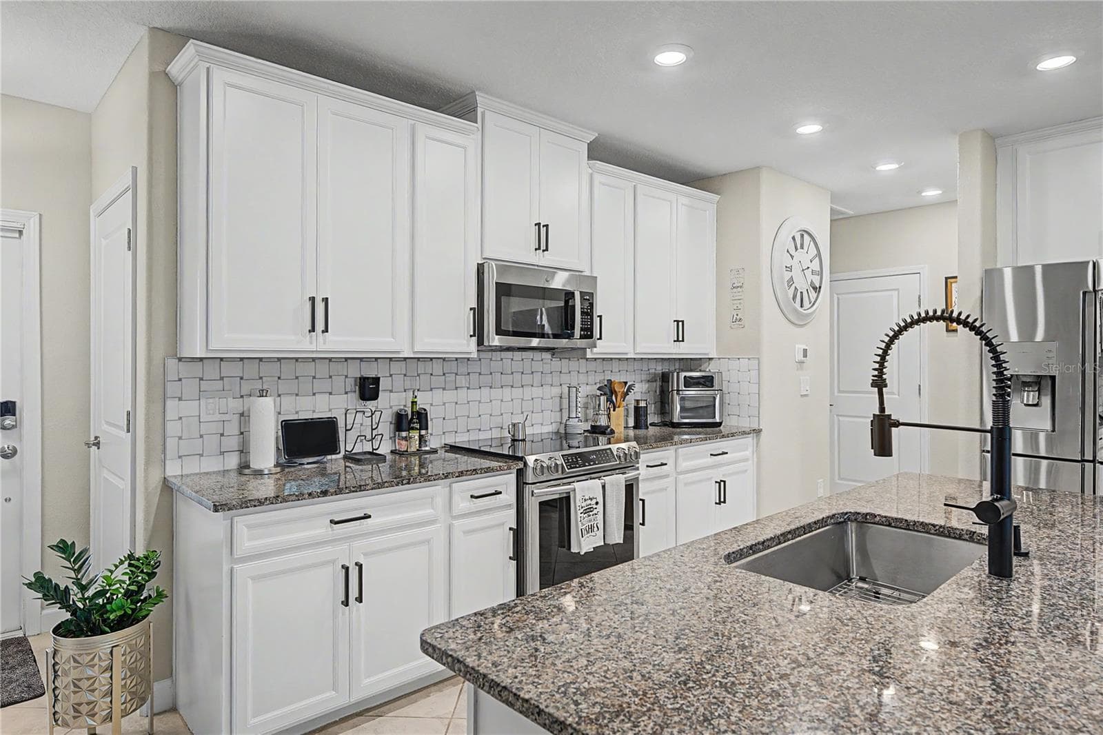 Villa at 10228 ECHO DOCK LOOP, SAN ANTONIO, photo 17 of 109