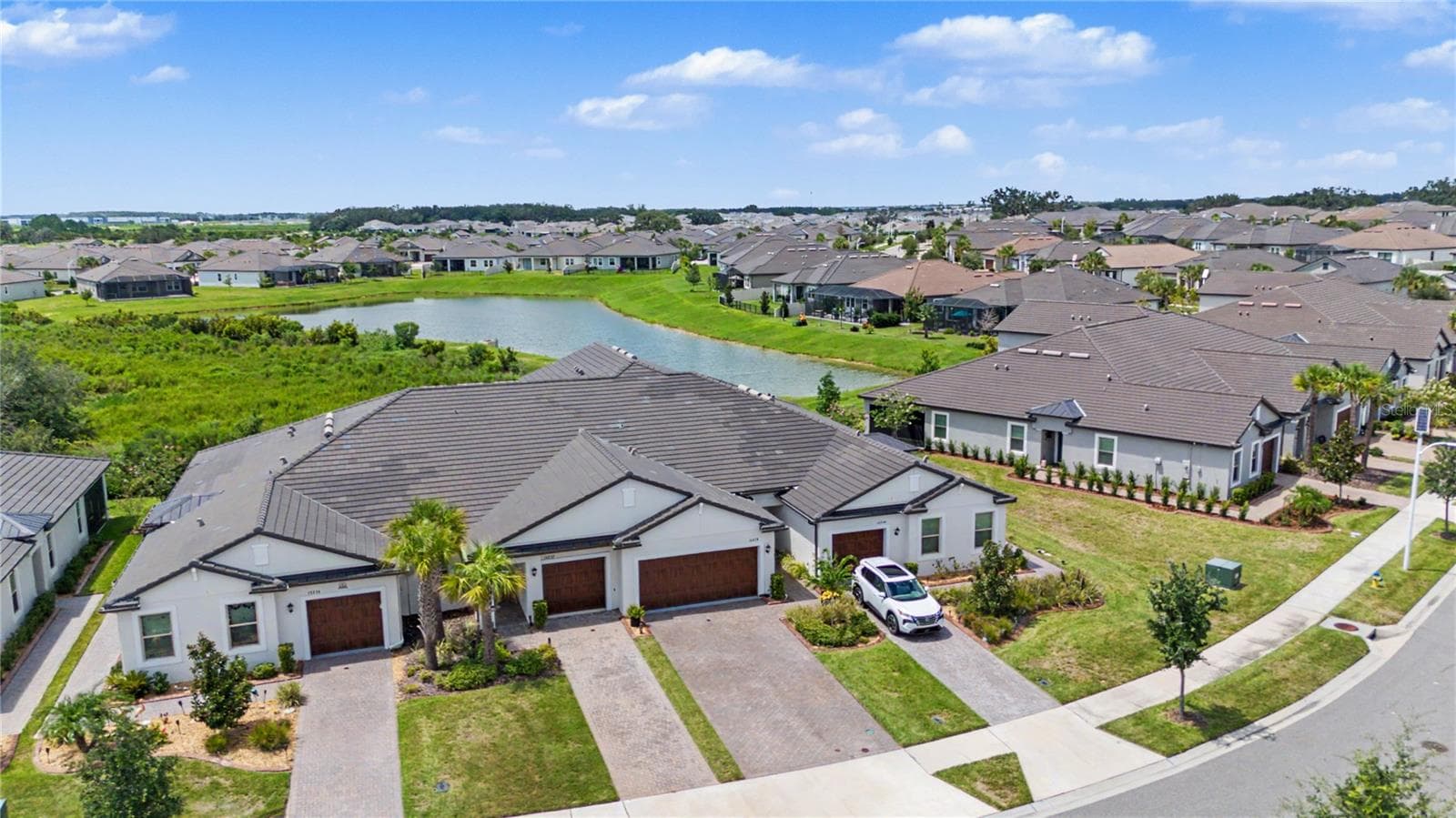 GREAT location with 2 car garage! - 10228 ECHO DOCK LOOP, SAN ANTONIO