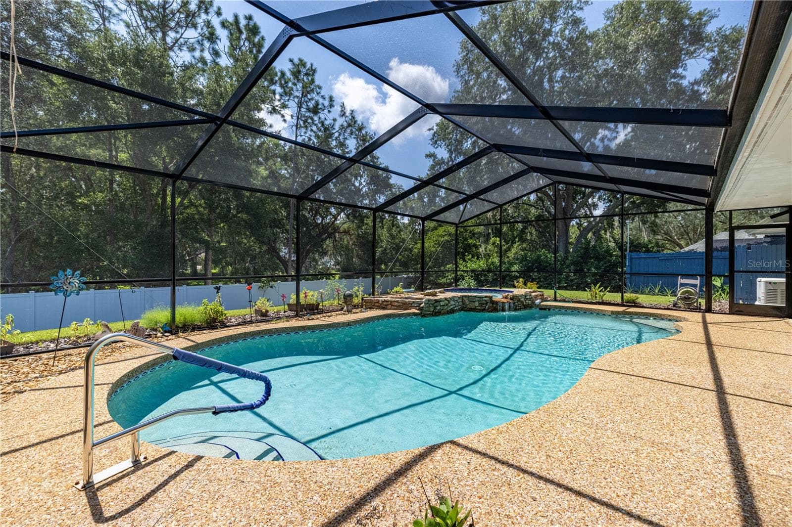 Single Family Residence at 33816 SPRING DR, LEESBURG, photo 40 of 62