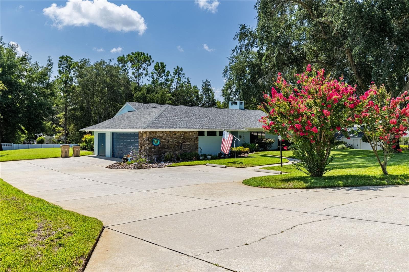 Single Family Residence at 33816 SPRING DR, LEESBURG, photo 49 of 62