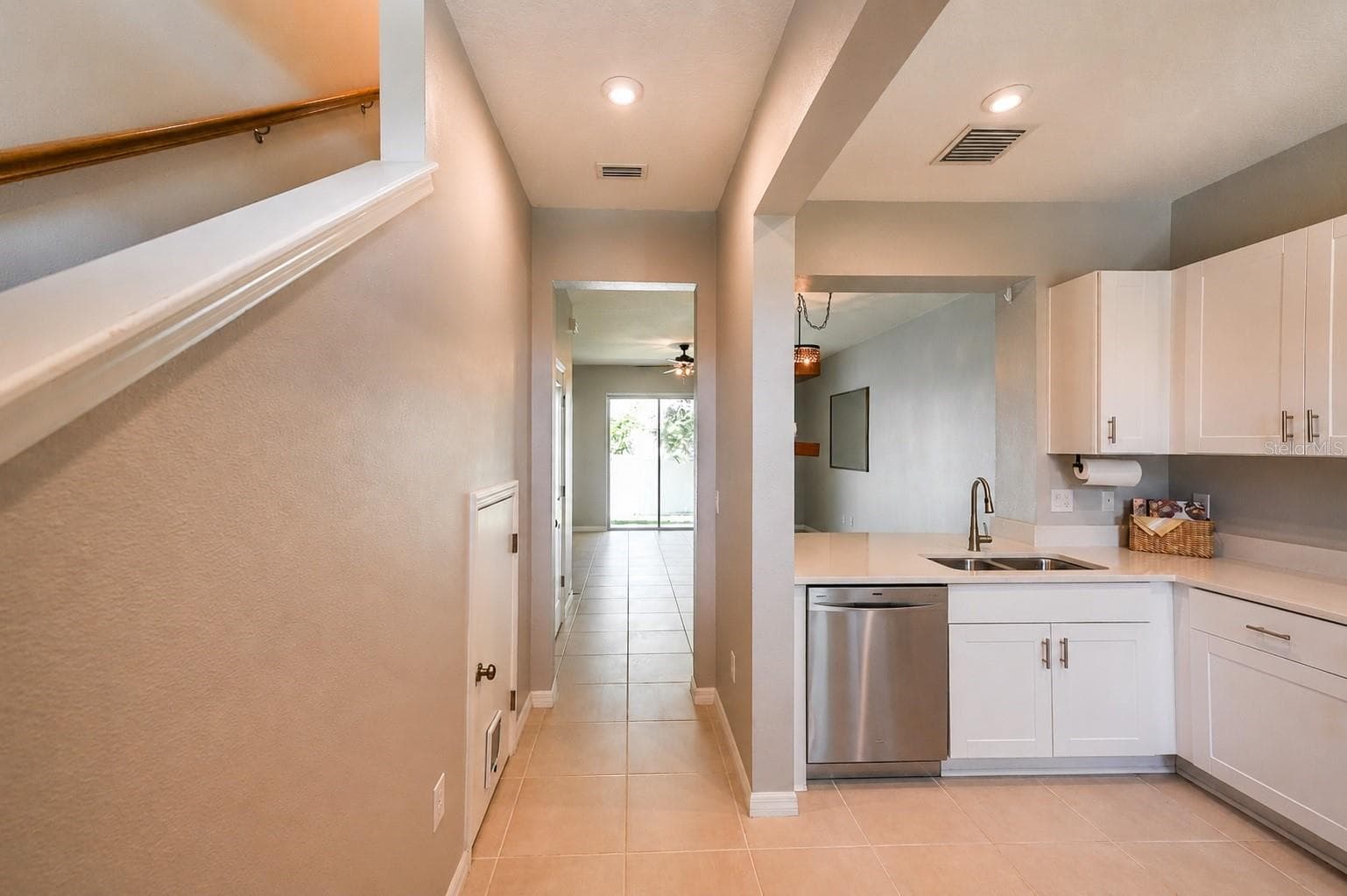 Entryway - 6130 FAIRMONT LN, PALMETTO