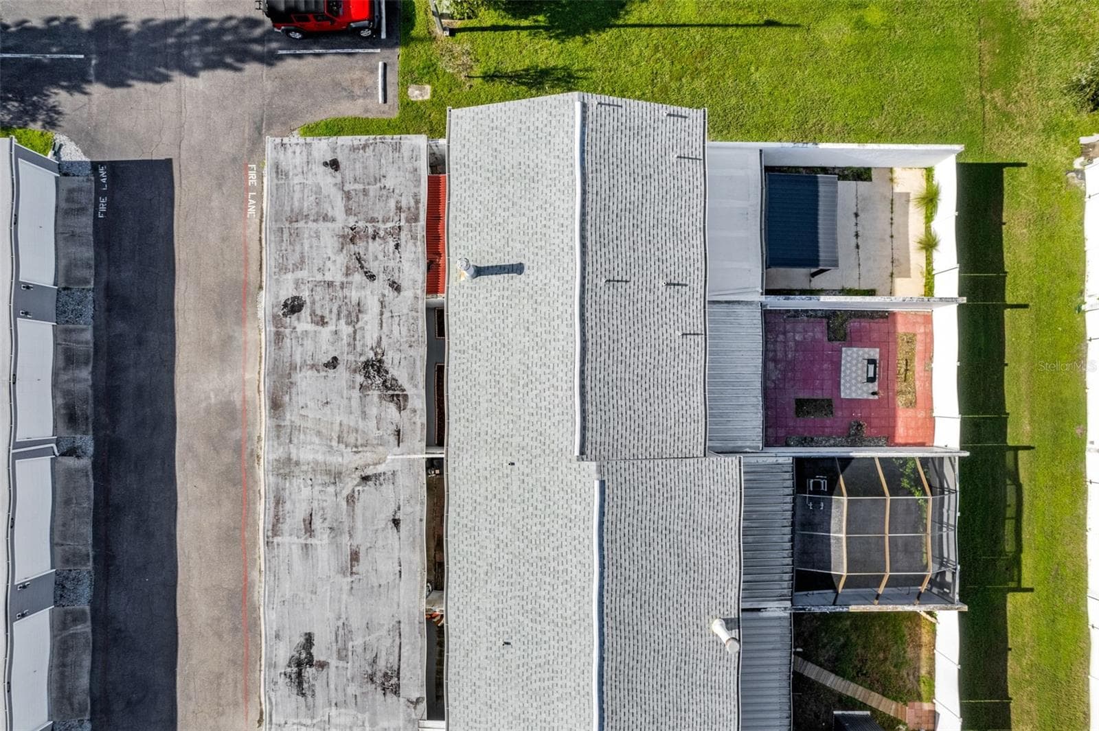Townhouse at 11917 CONGRESSIONAL DR, TAMPA, photo 39 of 39