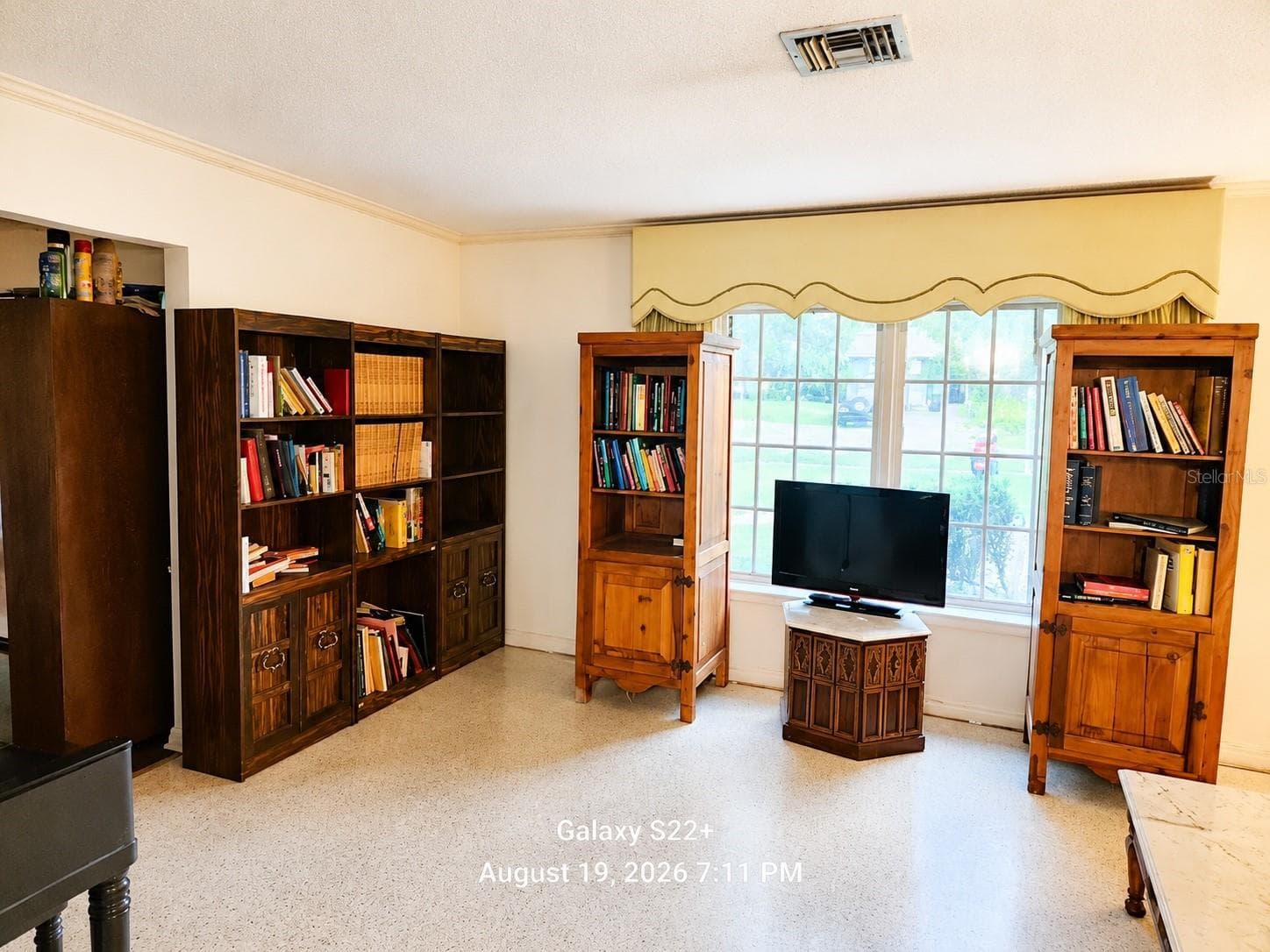 Single Family Residence at 3513 MARWOOD DR, ORLANDO, photo 8 of 48