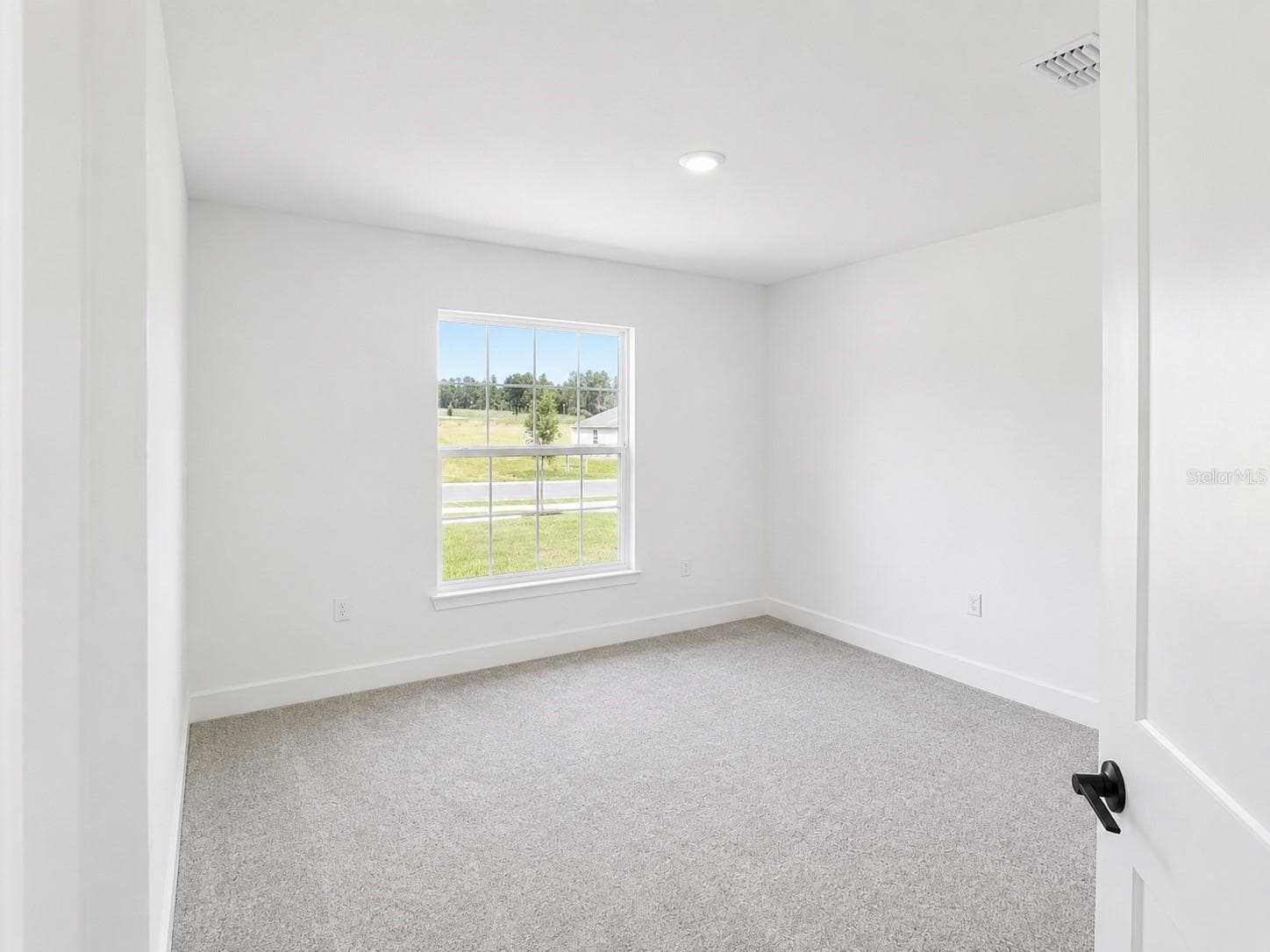 Single Family Residence at 1684 ANN ROSE WAY, LEESBURG, photo 6 of 23