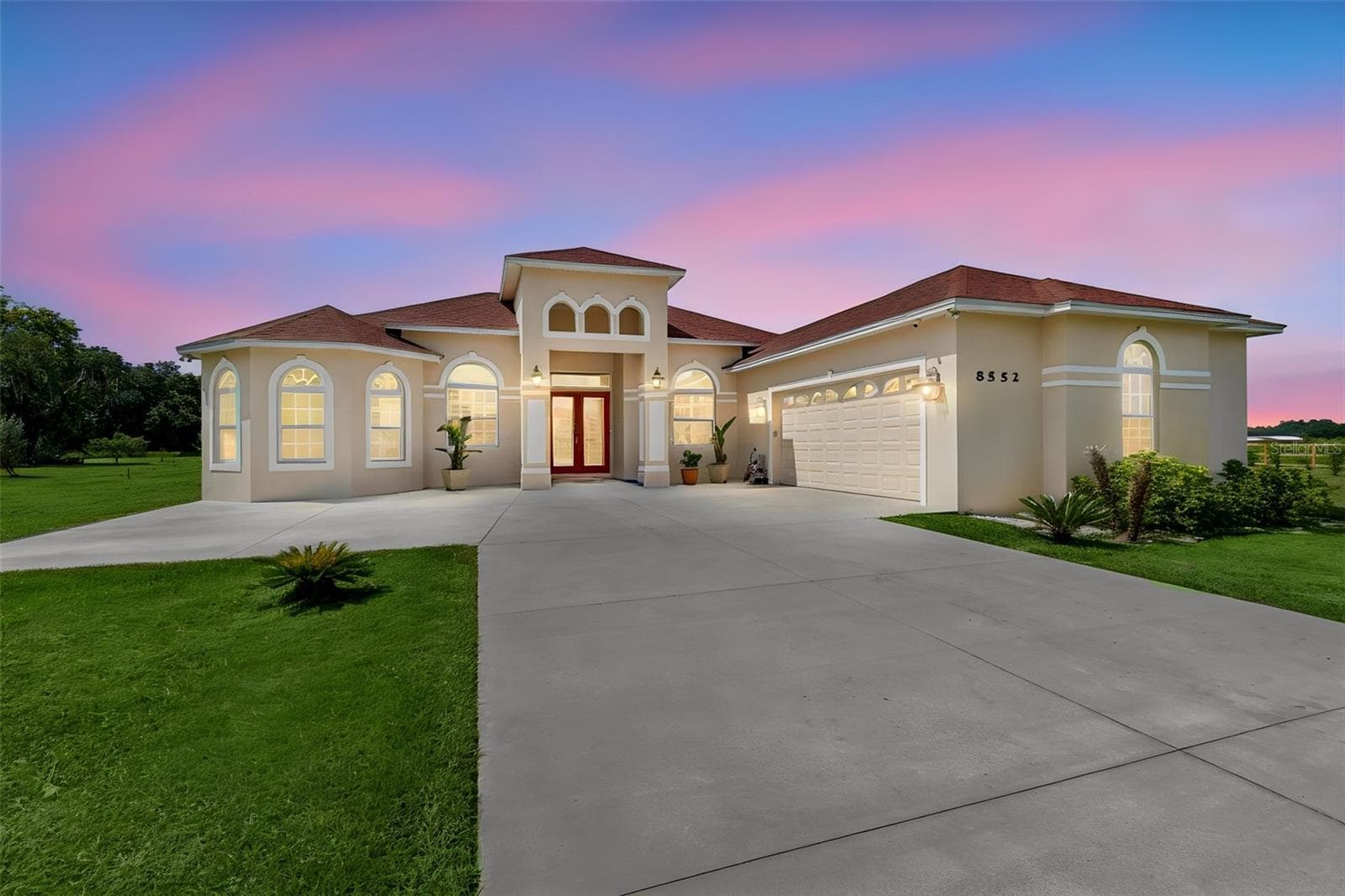 Single Family Residence at 8552 BRANDING IRON TRL, PLANT CITY, photo 2 of 50