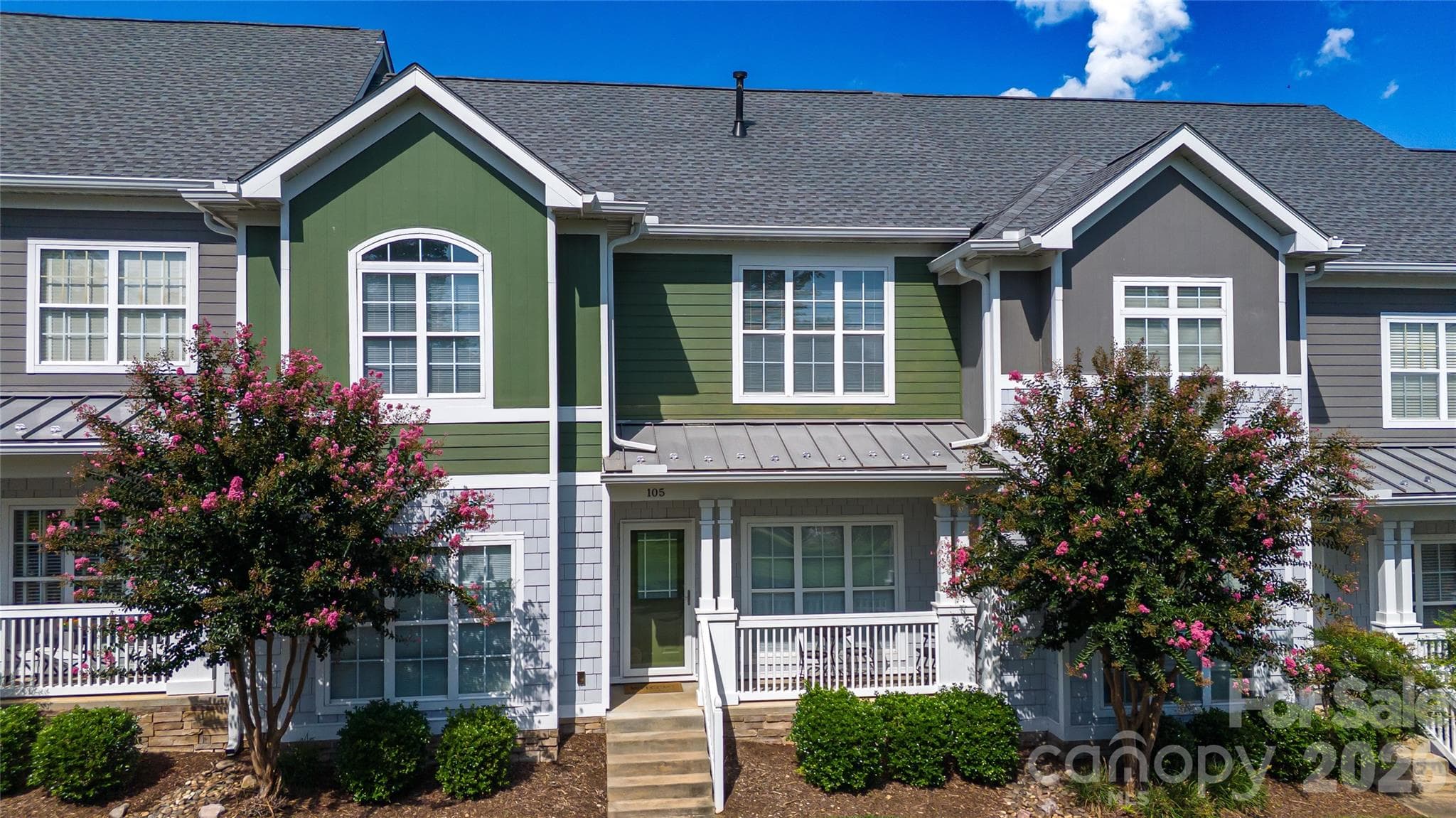 105 E Commons Drive