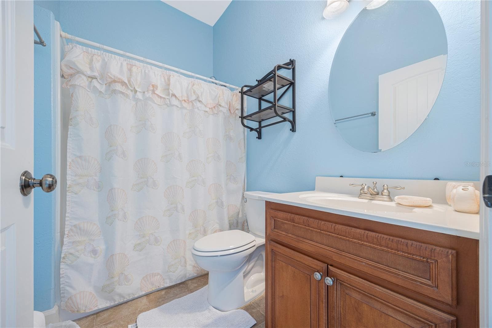 Bathroom 2 - 254 SW NIGHTSHADE DR, LAKE CITY