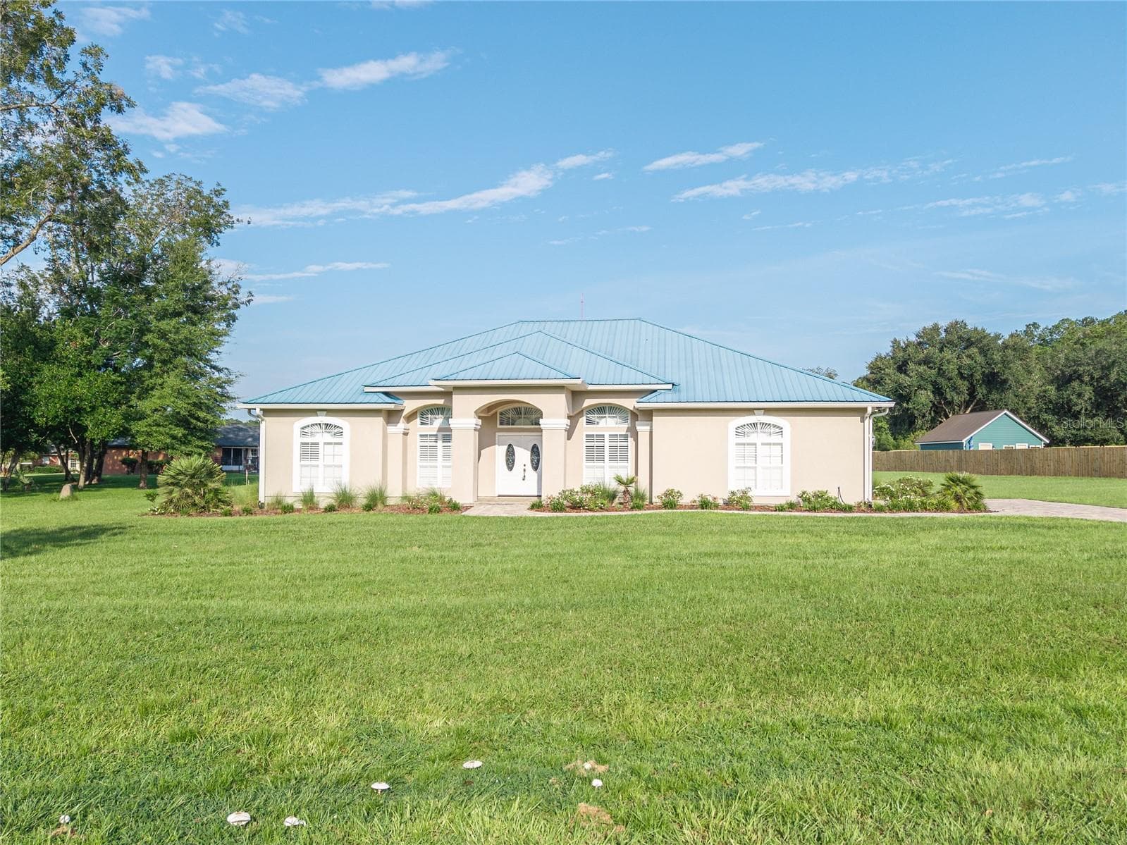 Single Family Residence at 254 SW NIGHTSHADE DR, LAKE CITY, photo 2 of 42