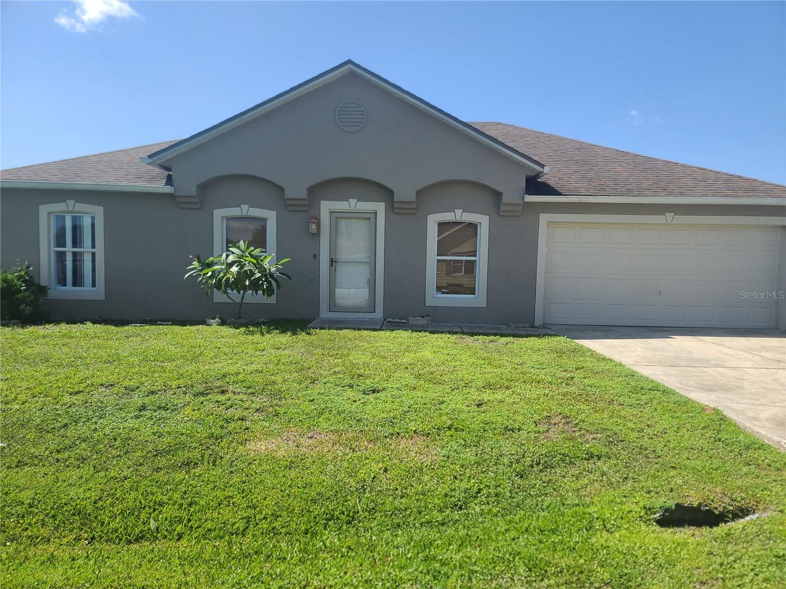 Front of the house. - 149 AURORA LN, KISSIMMEE