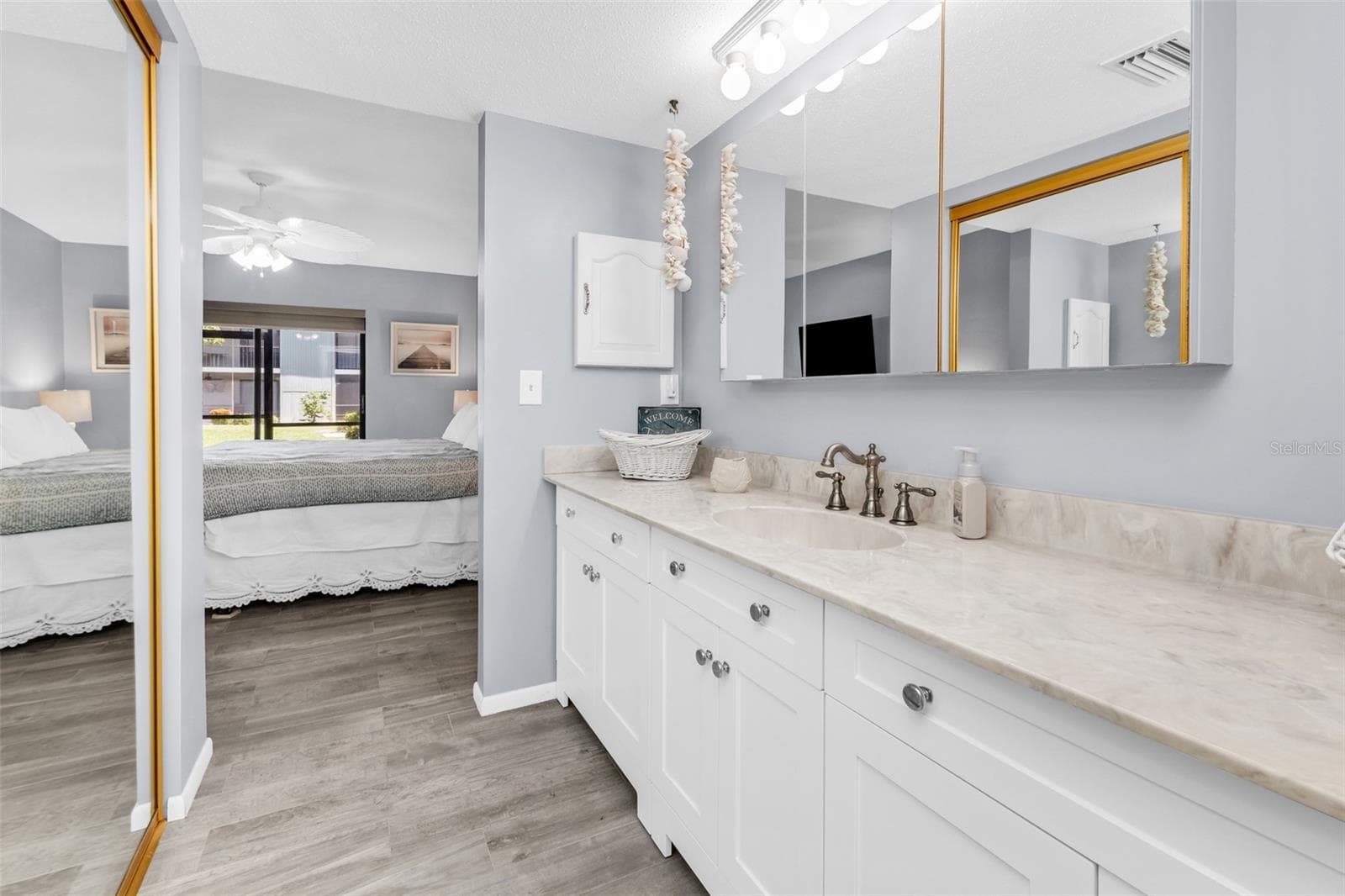 Condominium at 1730 MANASOTA BEACH RD #115, ENGLEWOOD, photo 11 of 24