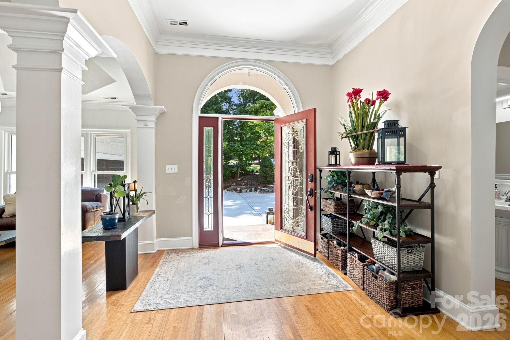 Single Family Residence at 19318 Mary Ardrey Circle, Cornelius, photo 8 of 39