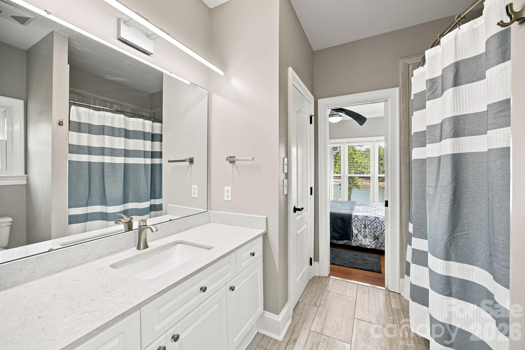 Single Family Residence at 19318 Mary Ardrey Circle, Cornelius, photo 21 of 39