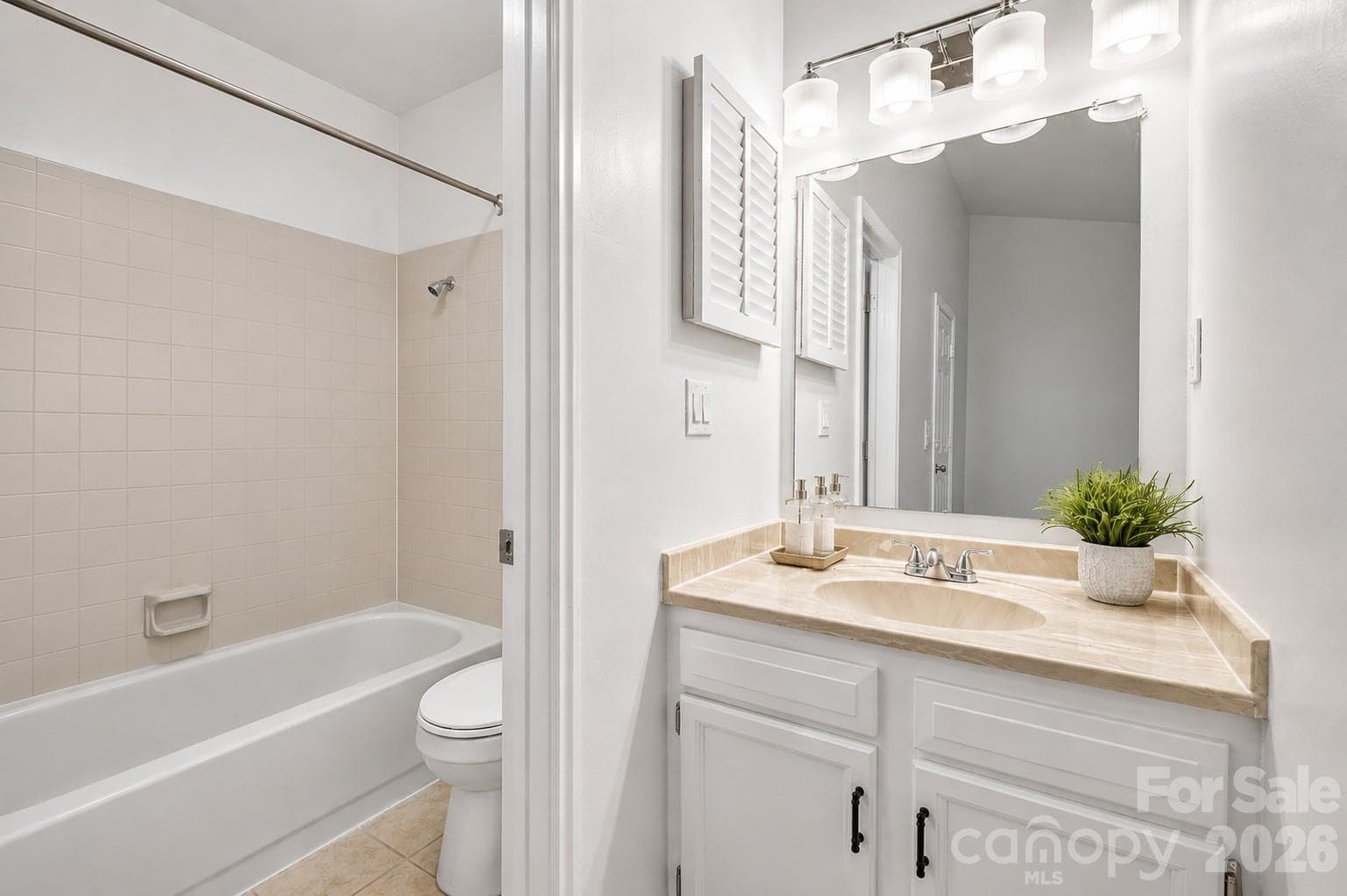 virtually staged to show potential - 6216 Windsor Gate Lane, Charlotte