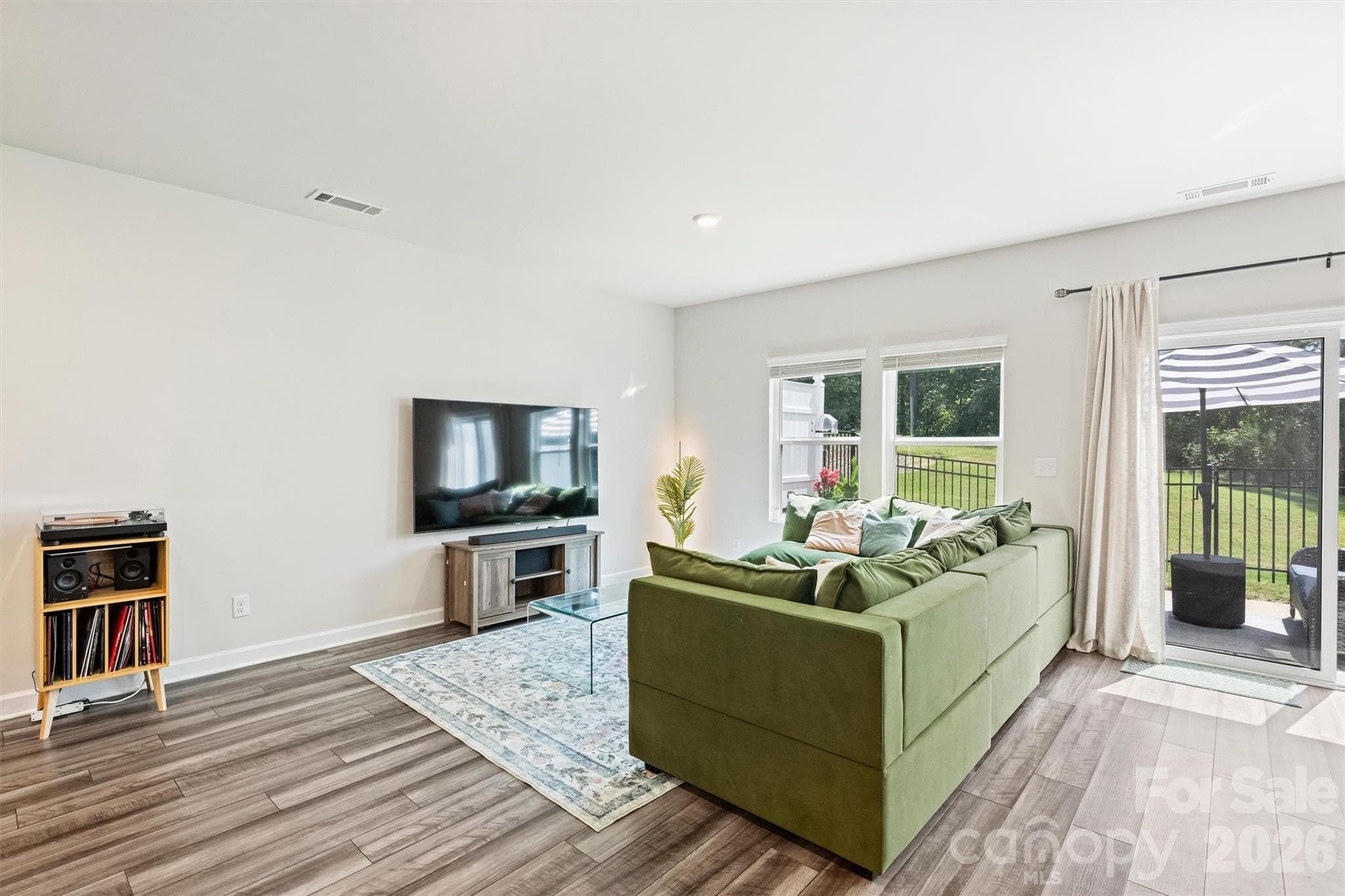 Townhouse at 2513 Greenmarket Drive, Charlotte, photo 17 of 48