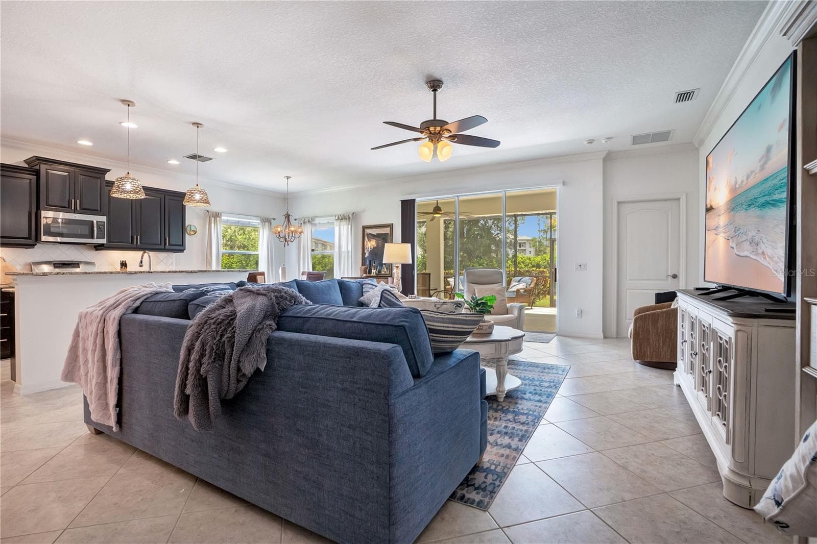 Single Family Residence at 12225 WHISPER LAKE DR, BRADENTON, photo 9 of 44