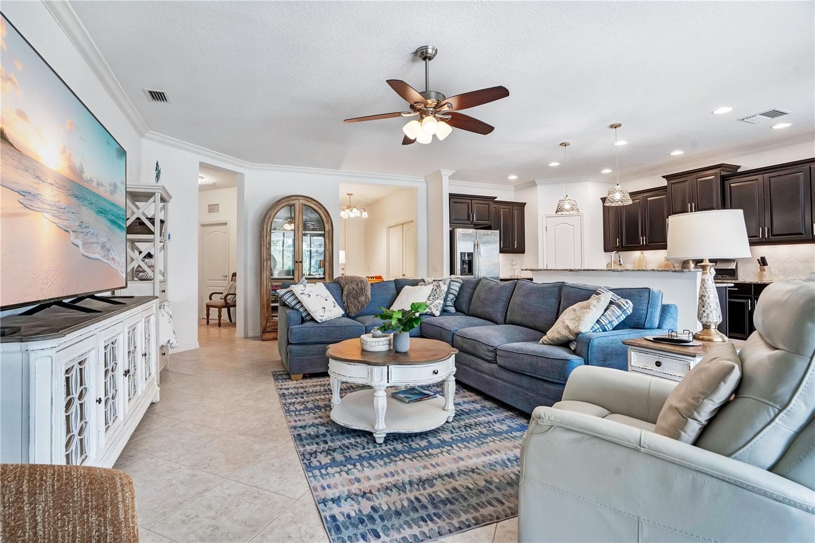 Single Family Residence at 12225 WHISPER LAKE DR, BRADENTON, photo 10 of 44