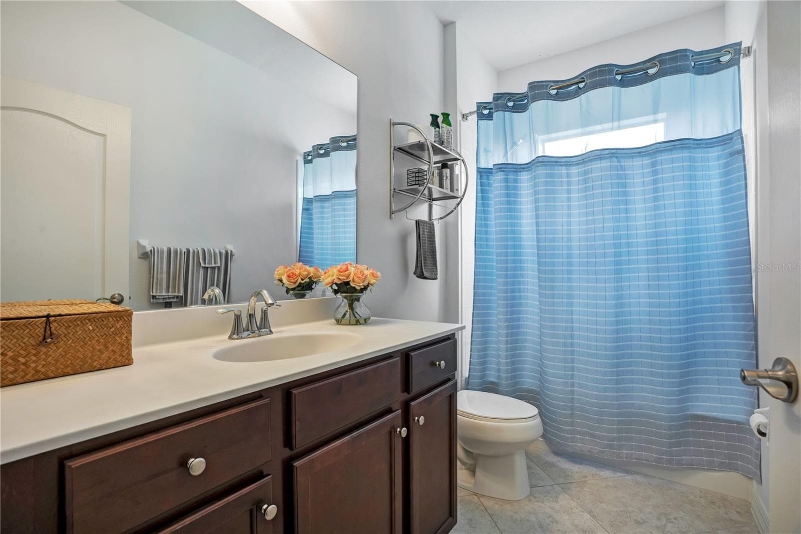 Single Family Residence at 12225 WHISPER LAKE DR, BRADENTON, photo 19 of 44