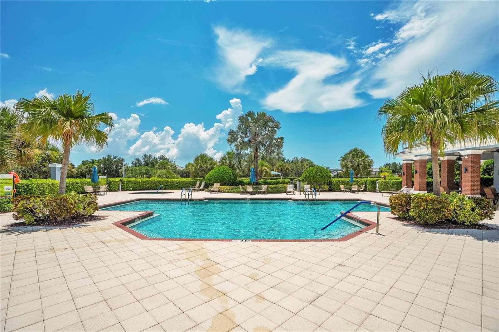 Single Family Residence at 12225 WHISPER LAKE DR, BRADENTON, photo 33 of 44