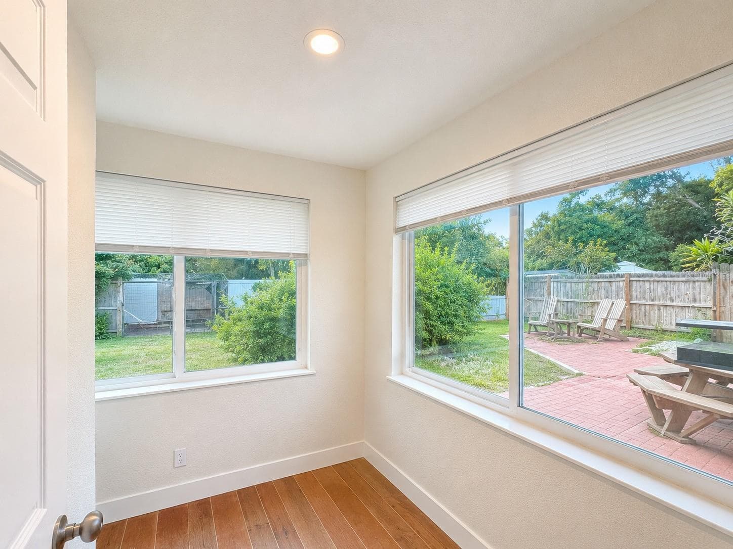 Single Family Residence at 934 HILLWOOD DR, DUNEDIN, photo 22 of 33