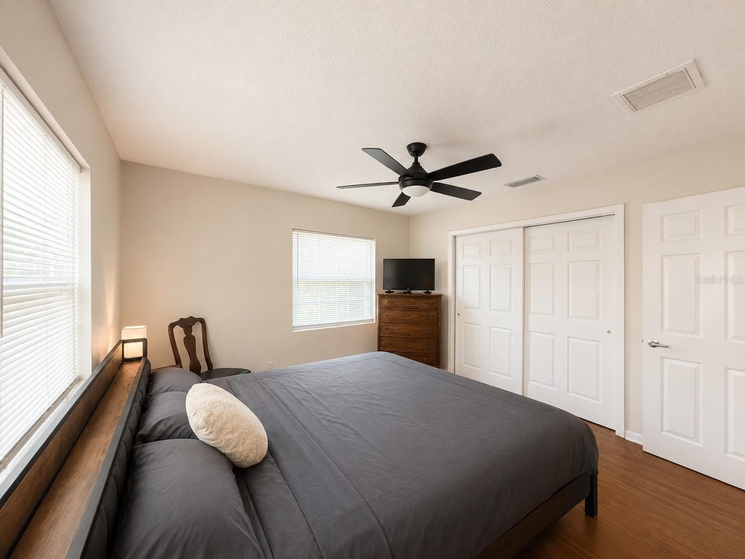 Single Family Residence at 934 HILLWOOD DR, DUNEDIN, photo 18 of 33