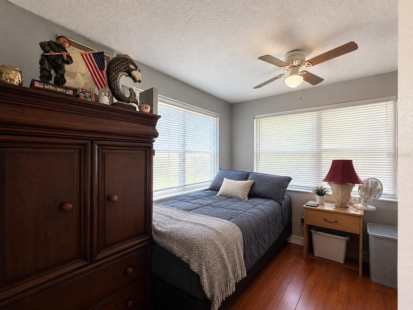Single Family Residence at 934 HILLWOOD DR, DUNEDIN, photo 20 of 33