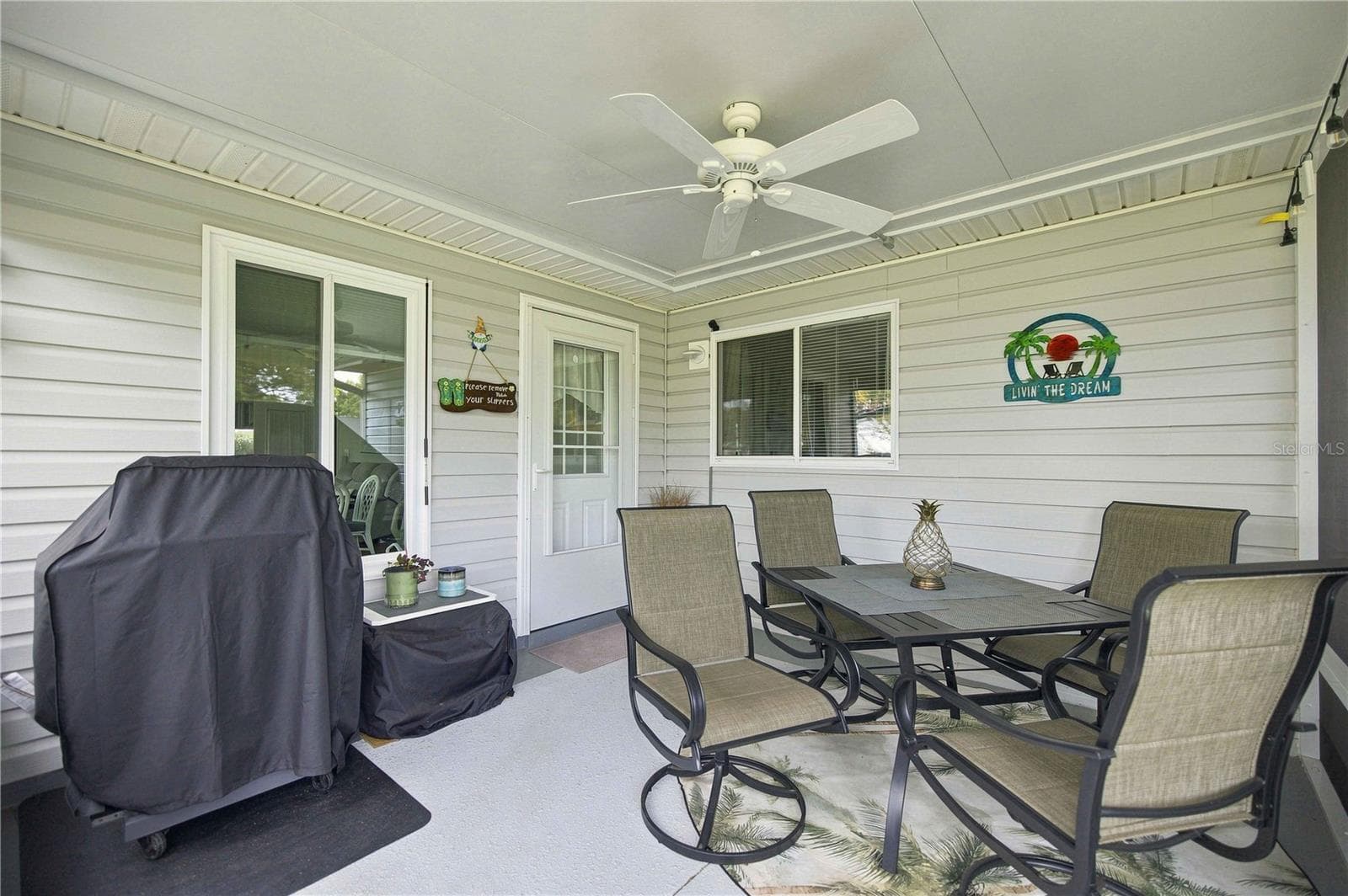 Single Family Residence at 17790 SE 101ST CT, SUMMERFIELD, photo 7 of 37