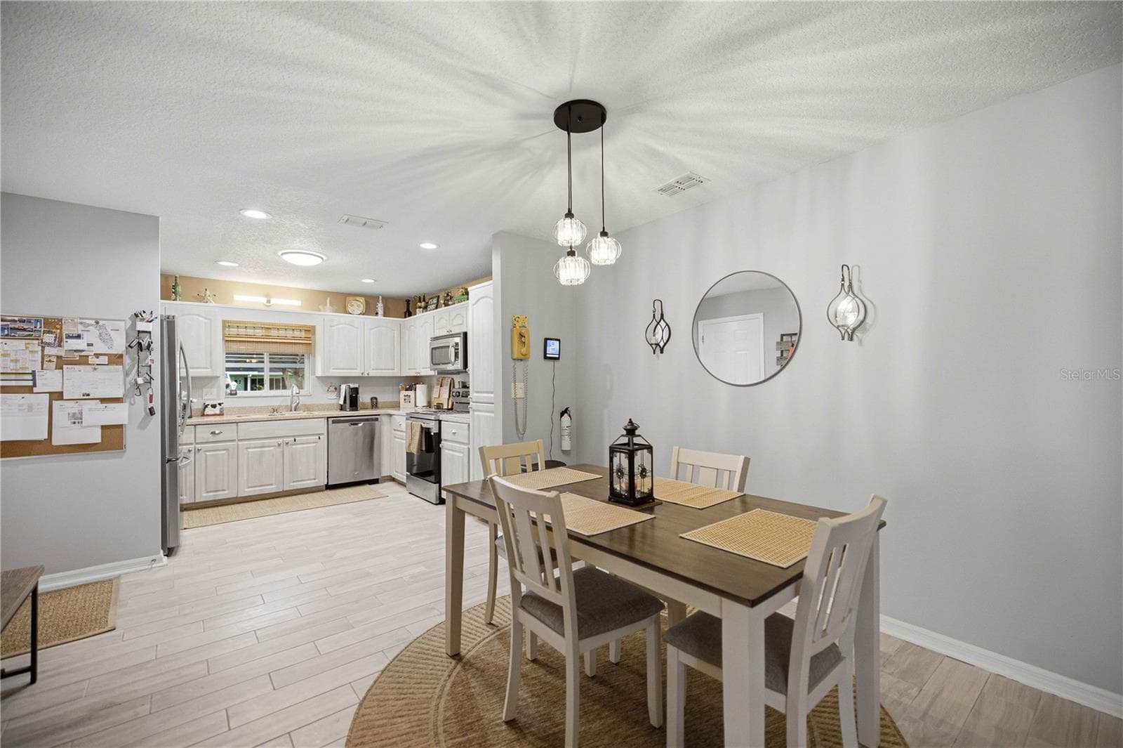 Single Family Residence at 17790 SE 101ST CT, SUMMERFIELD, photo 11 of 37
