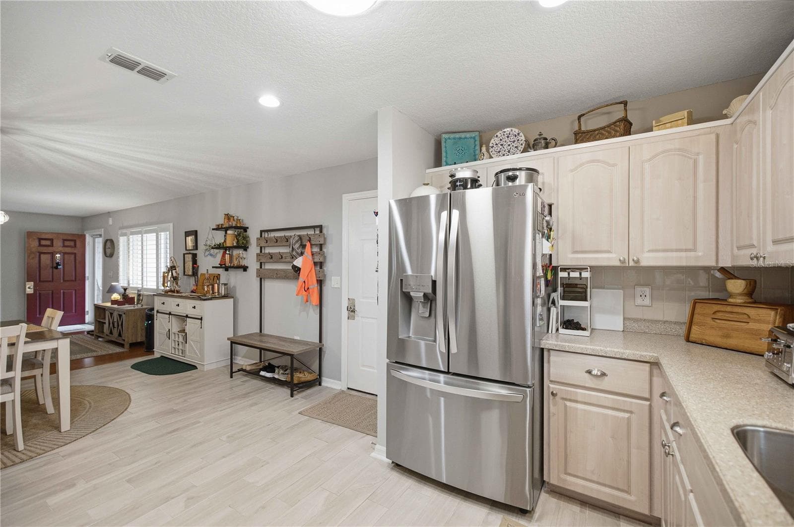 Single Family Residence at 17790 SE 101ST CT, SUMMERFIELD, photo 13 of 37