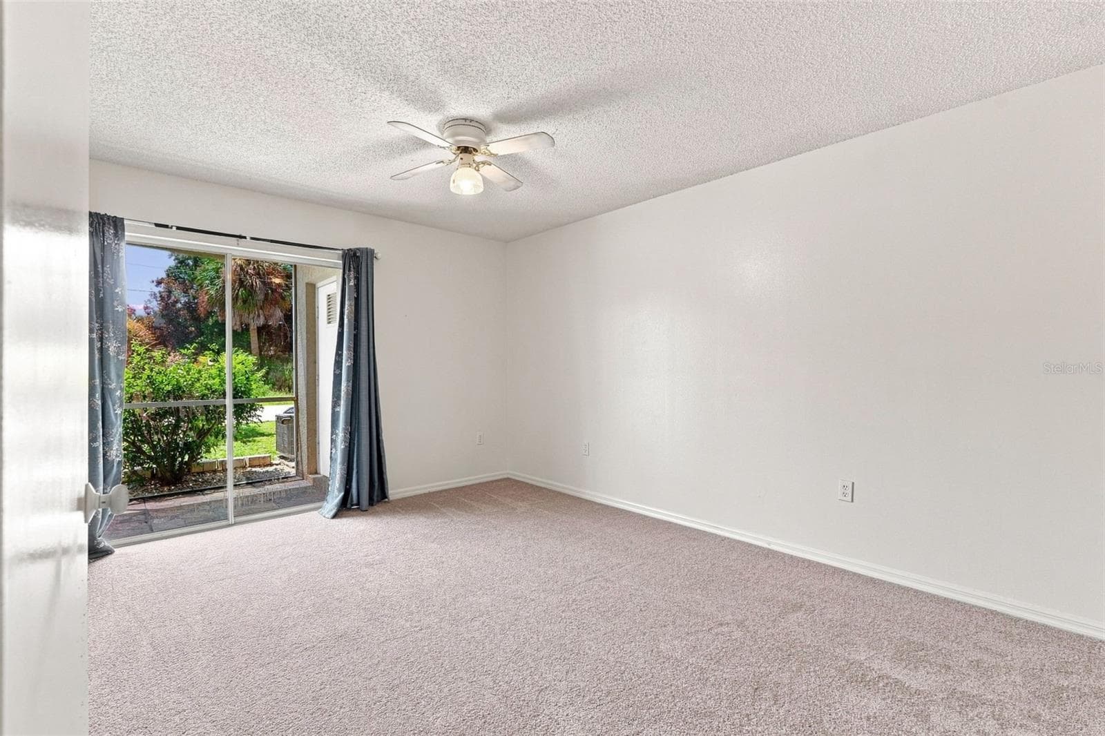 Primary Ensuite Bath With Patio Access - 22278 VICK ST #A101, PORT CHARLOTTE