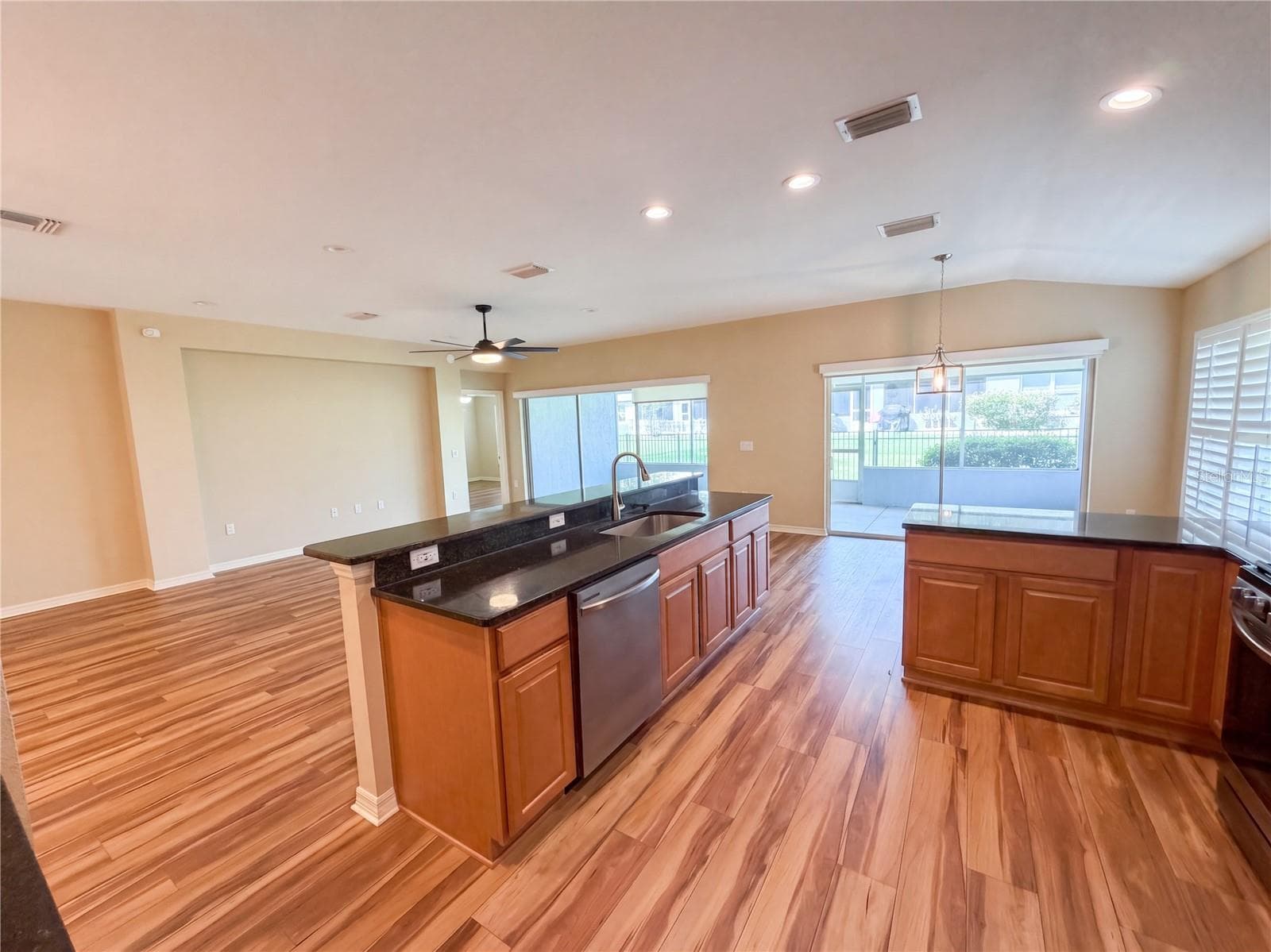 Single Family Residence at 13940 SE 95TH CT, SUMMERFIELD, photo 8 of 28