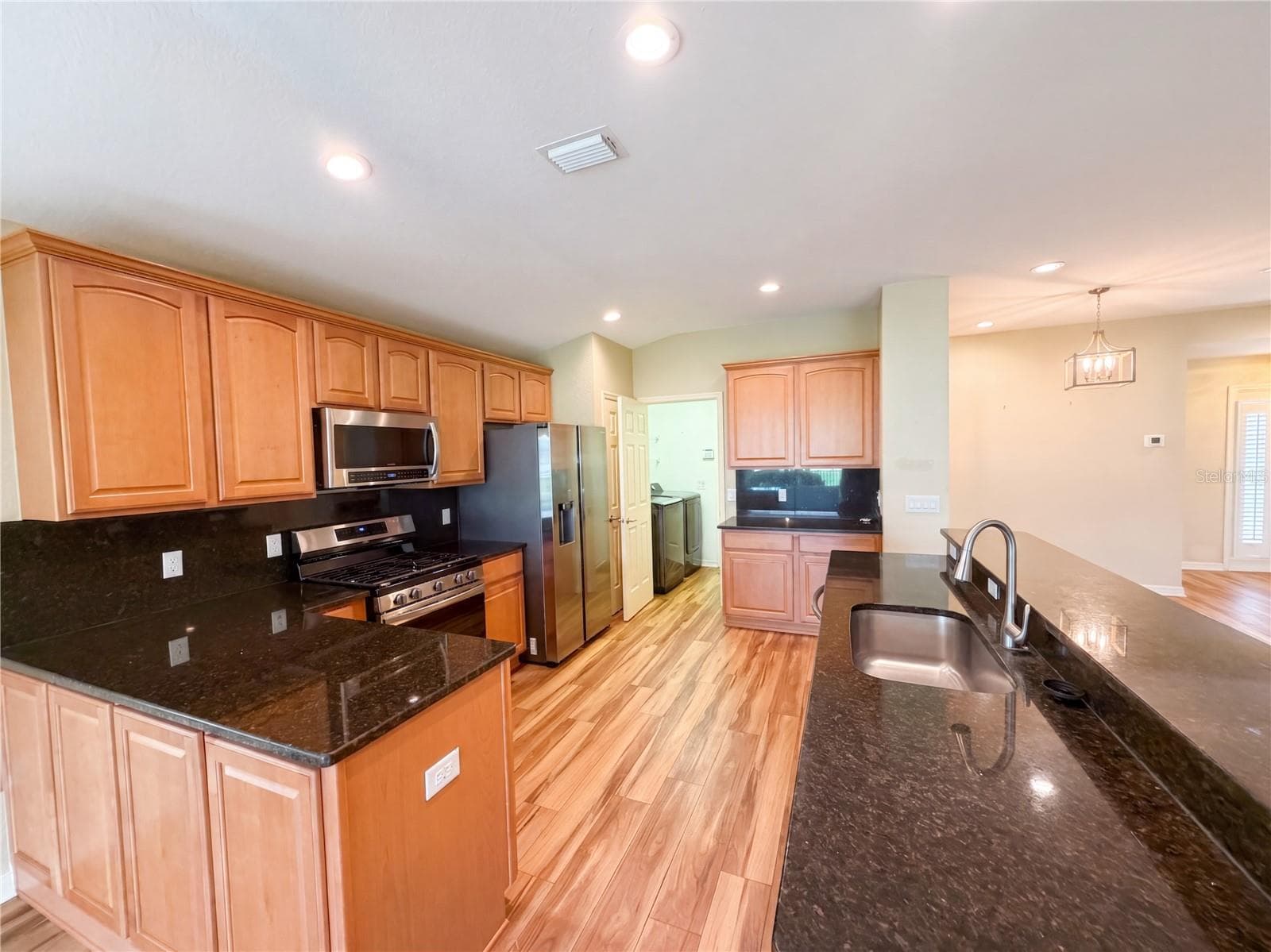 Single Family Residence at 13940 SE 95TH CT, SUMMERFIELD, photo 10 of 28