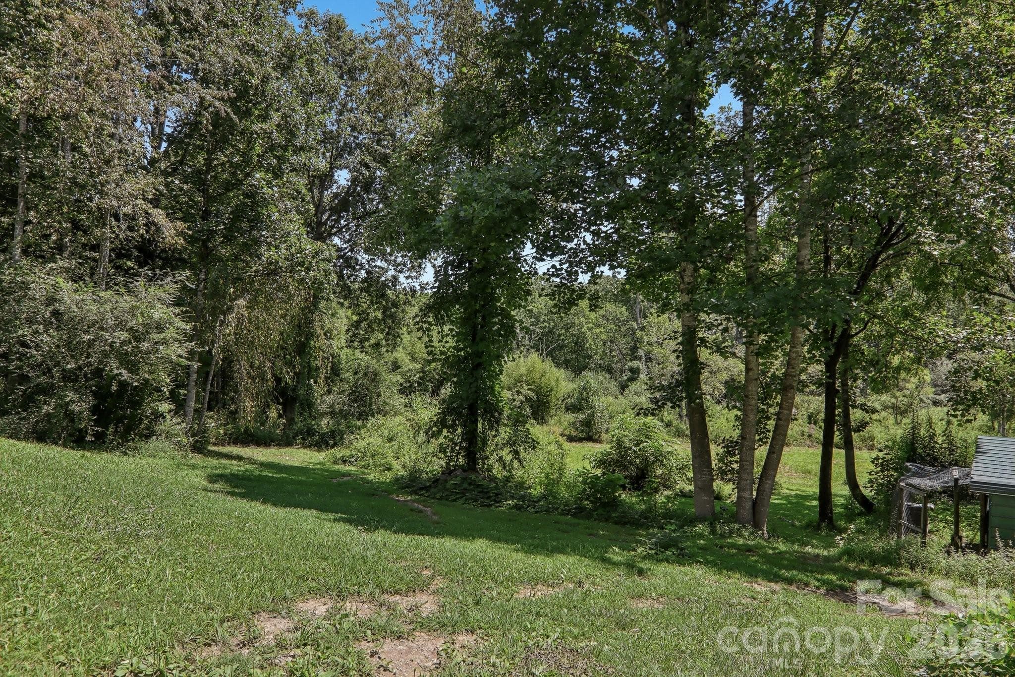 Single Family Residence at 1414 Kanuga Road, Hendersonville, photo 33 of 42