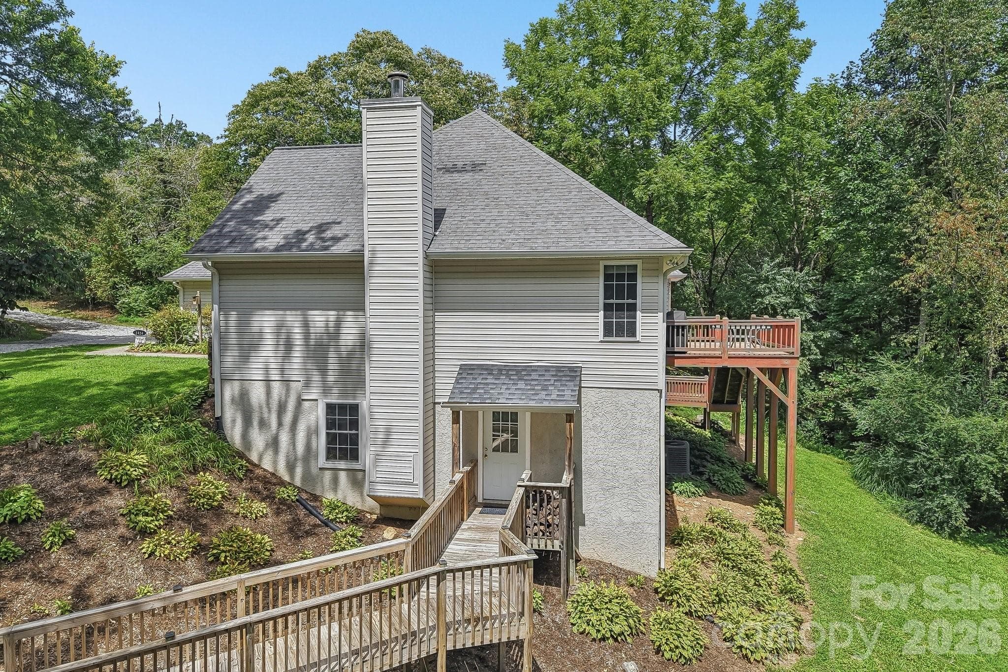 Single Family Residence at 1414 Kanuga Road, Hendersonville, photo 37 of 42