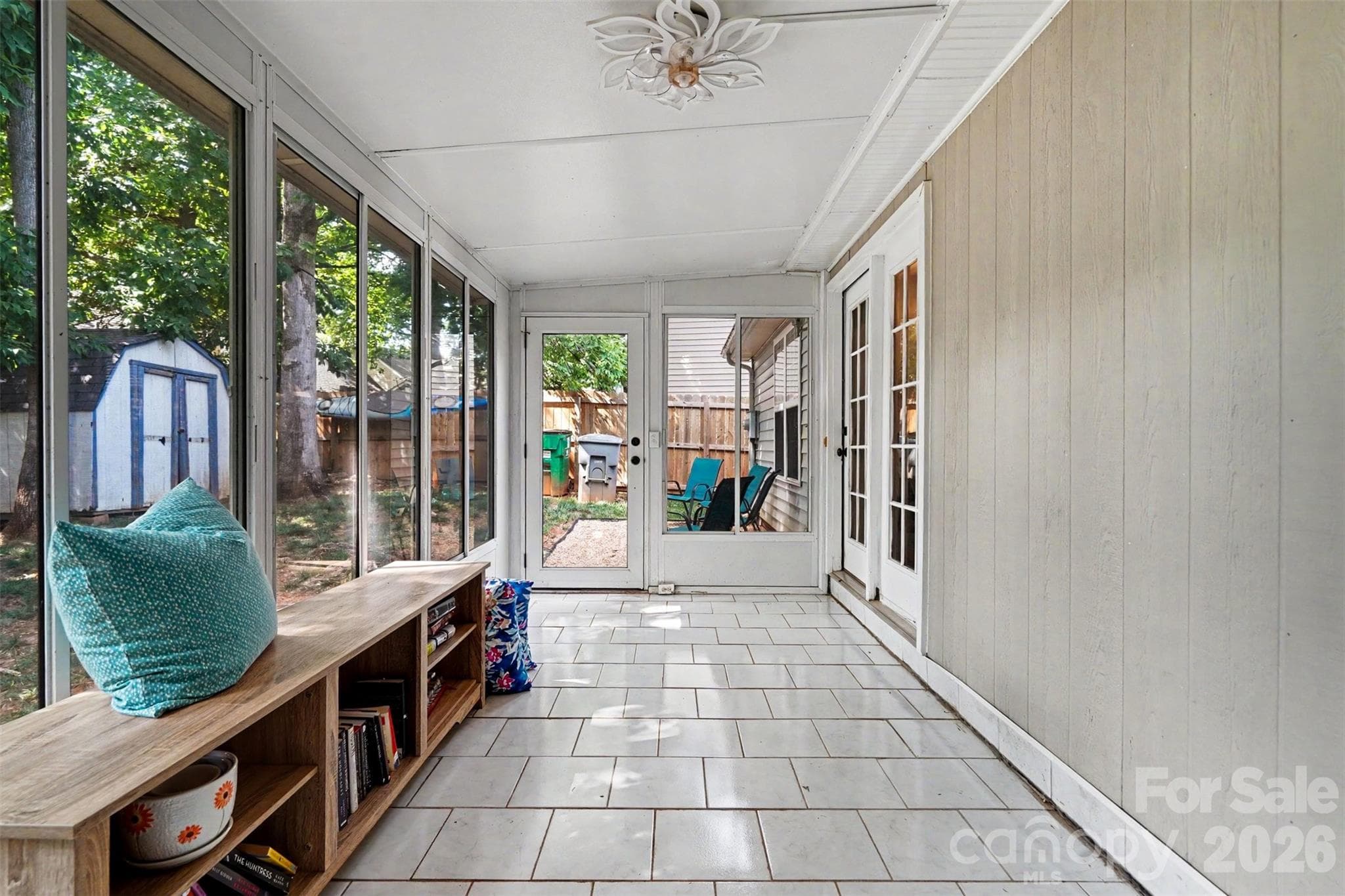 Single Family Residence at 5906 Meadow Hill Drive, Charlotte, photo 27 of 32