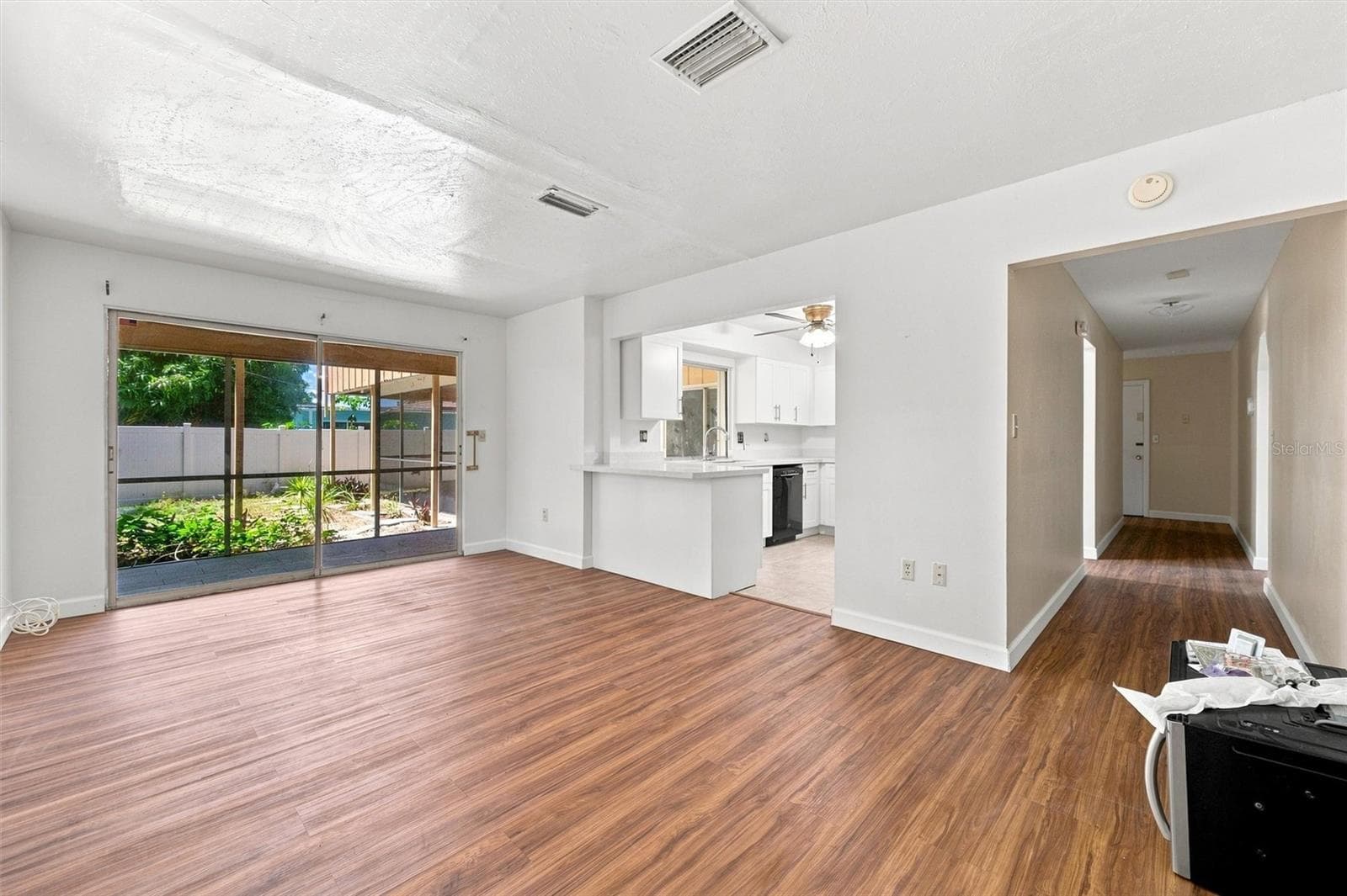 Single Family Residence at 352 LAKE RD, VENICE, photo 18 of 55