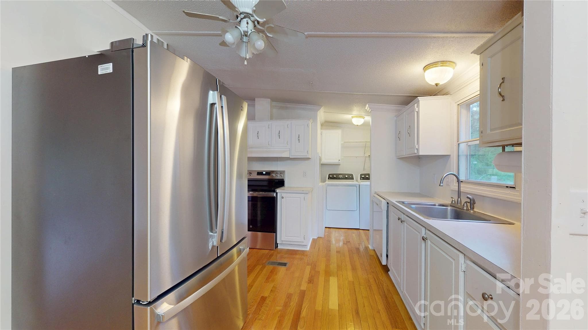 Single Family Residence at 3463 Mcgill Road, Smyrna, photo 4 of 22