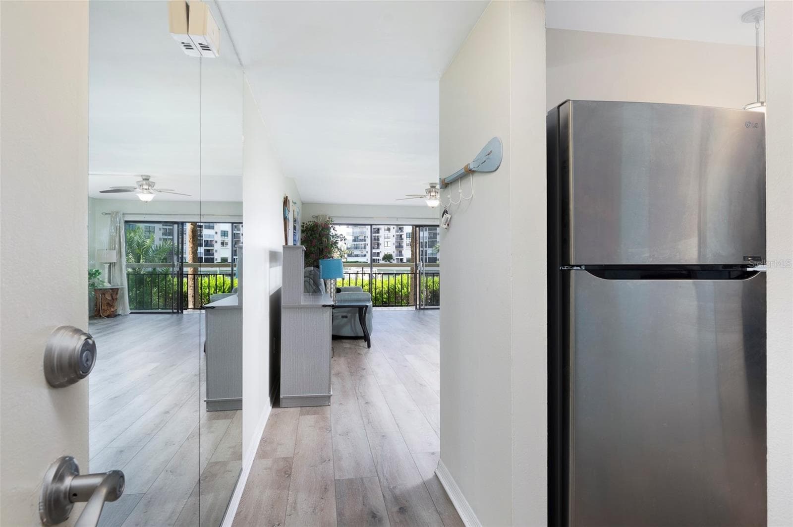 Entry - 7903 SAILBOAT KEY BLVD S #102, SOUTH PASADENA