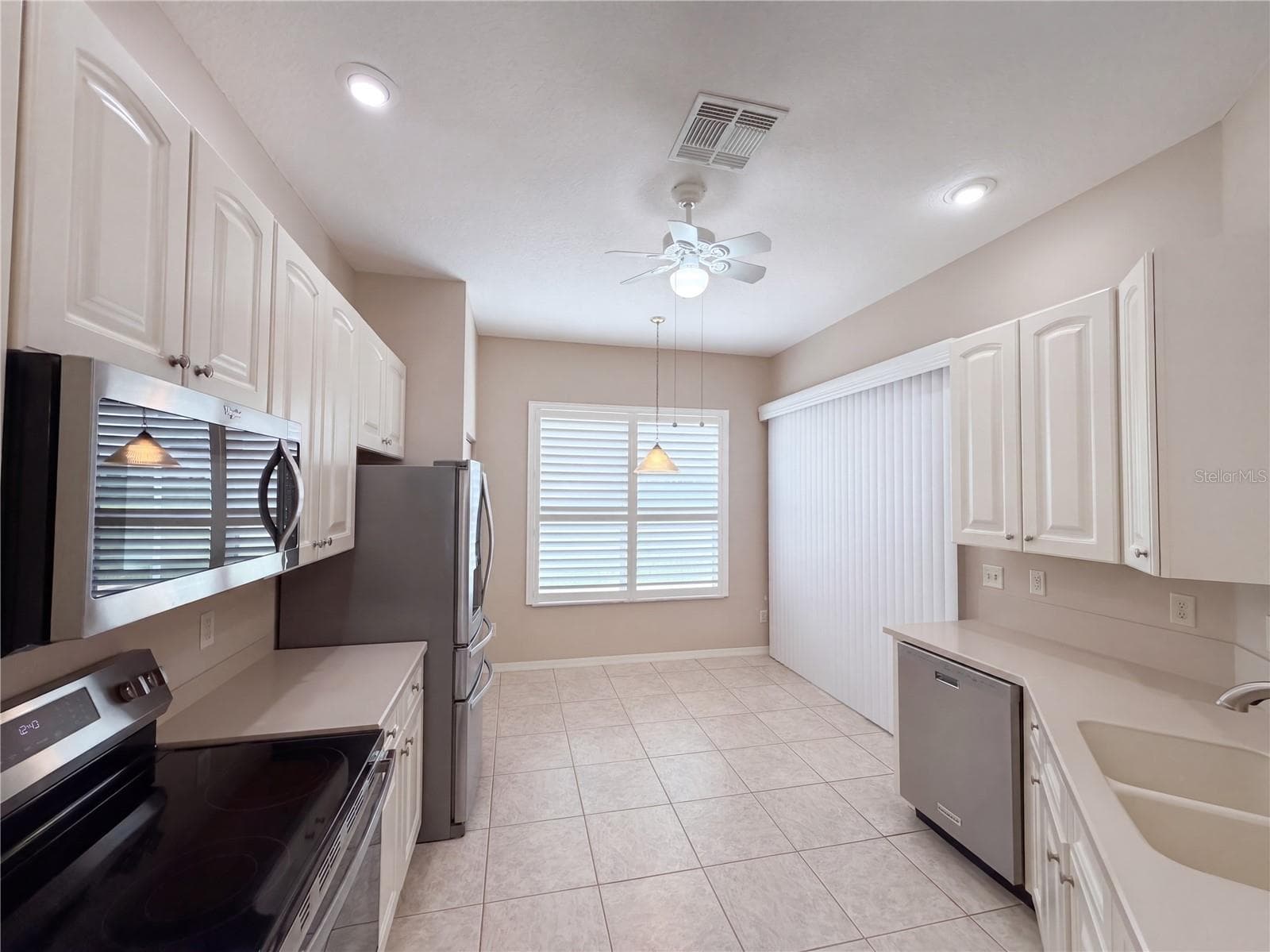 Single Family Residence at 11734 SE 173RD LANE RD, SUMMERFIELD, photo 10 of 26