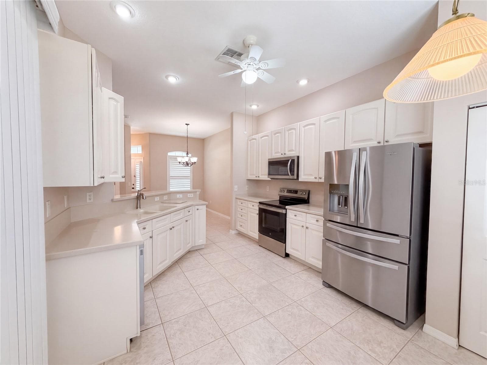 Single Family Residence at 11734 SE 173RD LANE RD, SUMMERFIELD, photo 12 of 26