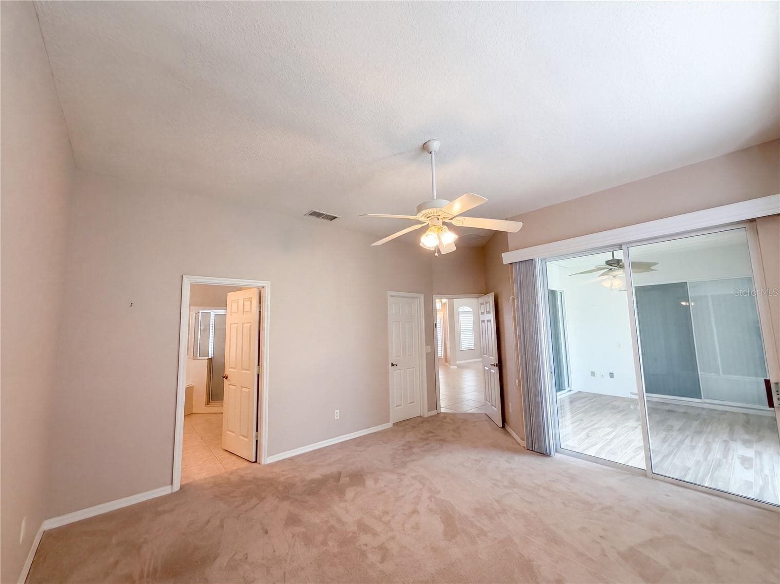Single Family Residence at 11734 SE 173RD LANE RD, SUMMERFIELD, photo 18 of 26